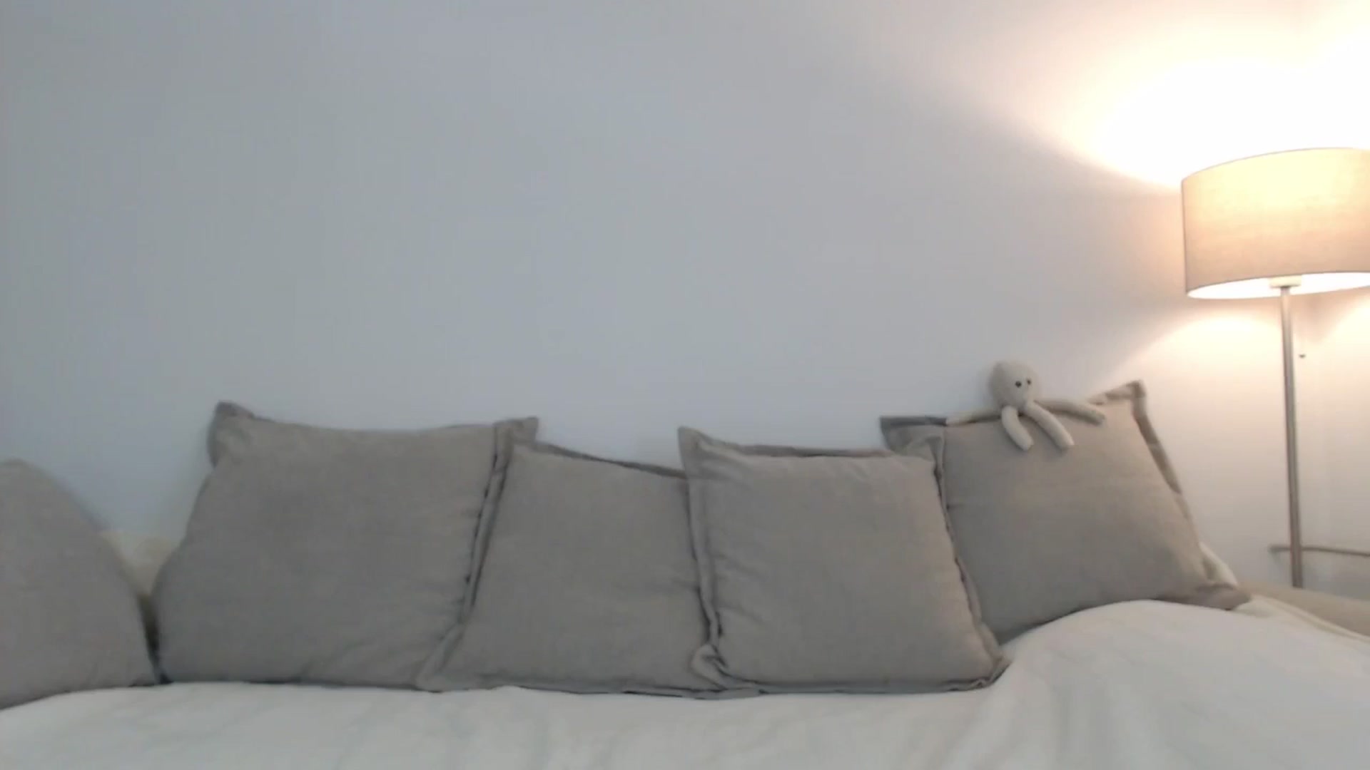 Gallery image thumbnail from Elenaxkiss's myfreecams stream on, 08/31/2025, 11:48 image 9 of 20