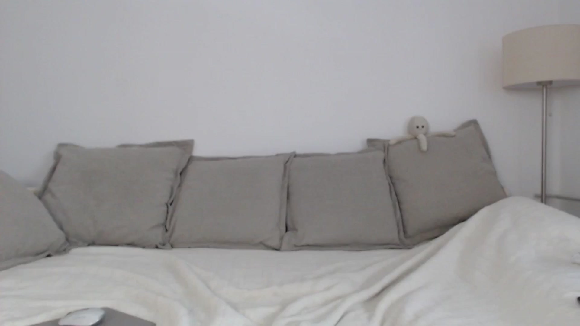 Gallery image thumbnail from Elenaxkiss's myfreecams stream on, 09/02/2025, 09:30 image 19 of 20