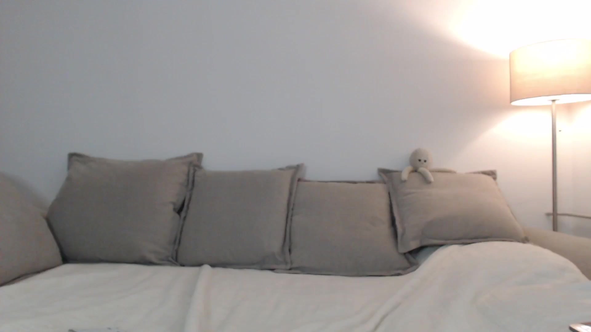 Gallery image thumbnail from Elenaxkiss's myfreecams stream on, 09/03/2025, 10:07 image 19 of 20