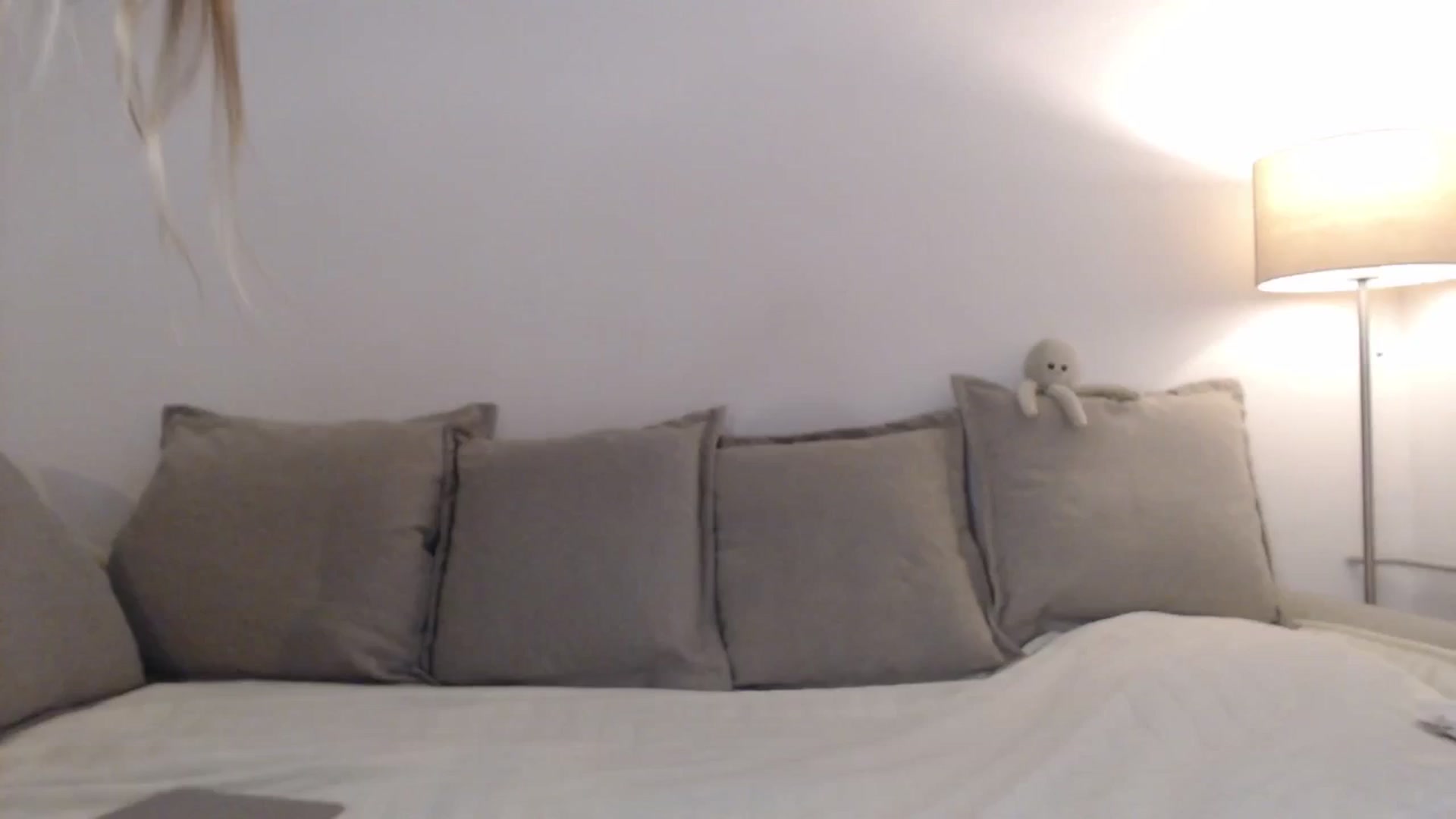 Gallery image thumbnail from Elenaxkiss's myfreecams stream on, 09/03/2025, 10:07 image 1 of 20