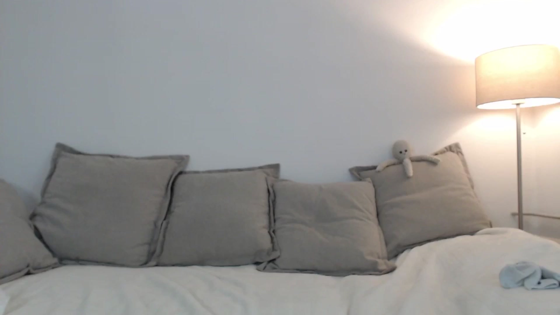Gallery image thumbnail from Elenaxkiss's myfreecams stream on, 09/04/2025, 11:06 image 7 of 20