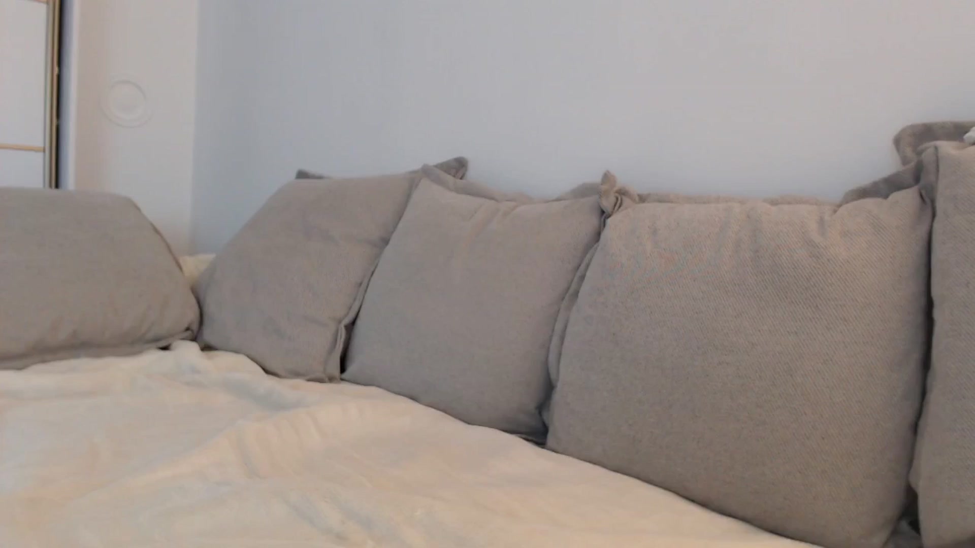 Gallery image thumbnail from Elenaxkiss's myfreecams stream on, 09/12/2025, 11:29 image 13 of 20
