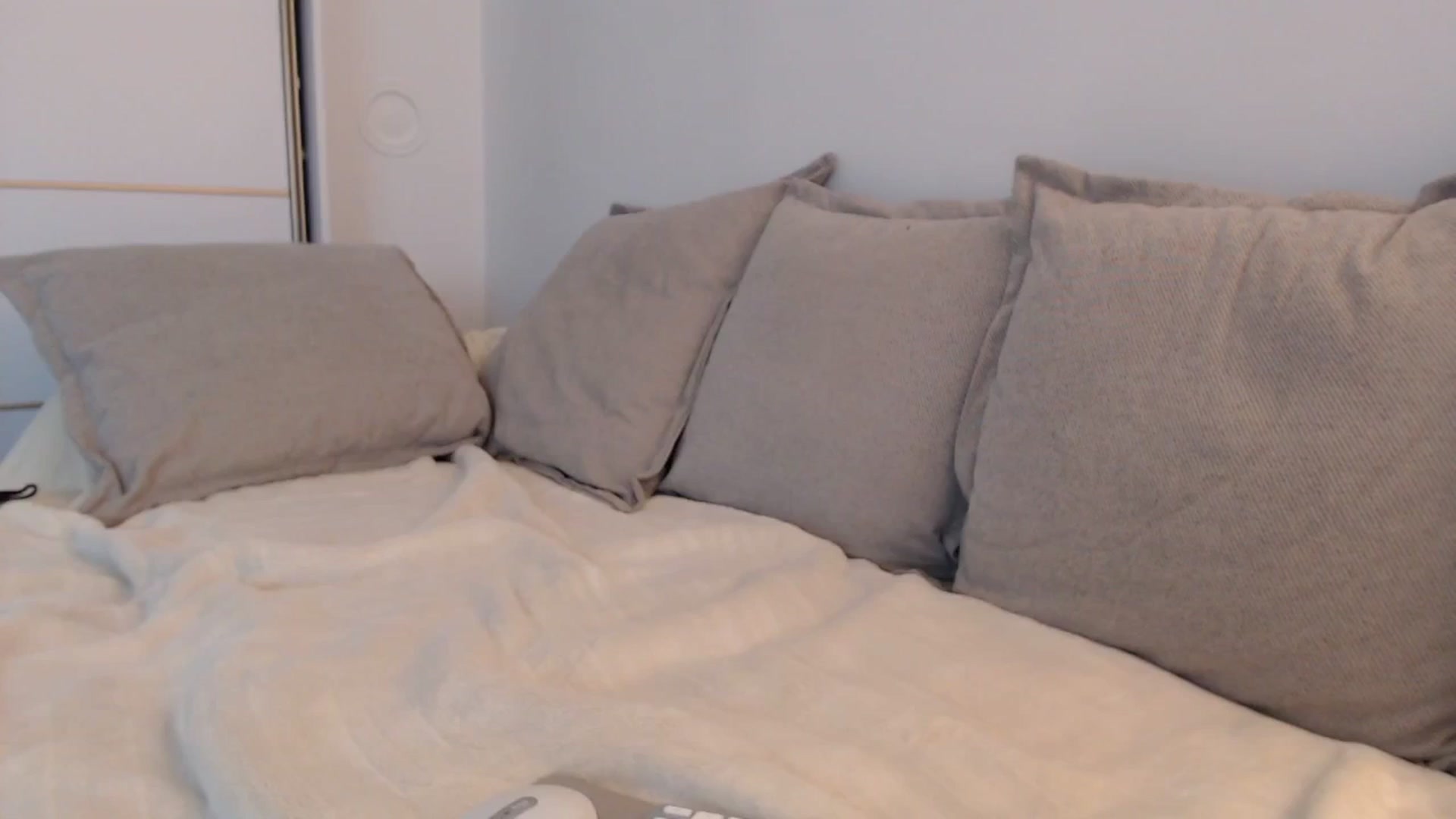 Gallery image thumbnail from Elenaxkiss's myfreecams stream on, 09/12/2025, 11:29 image 8 of 20