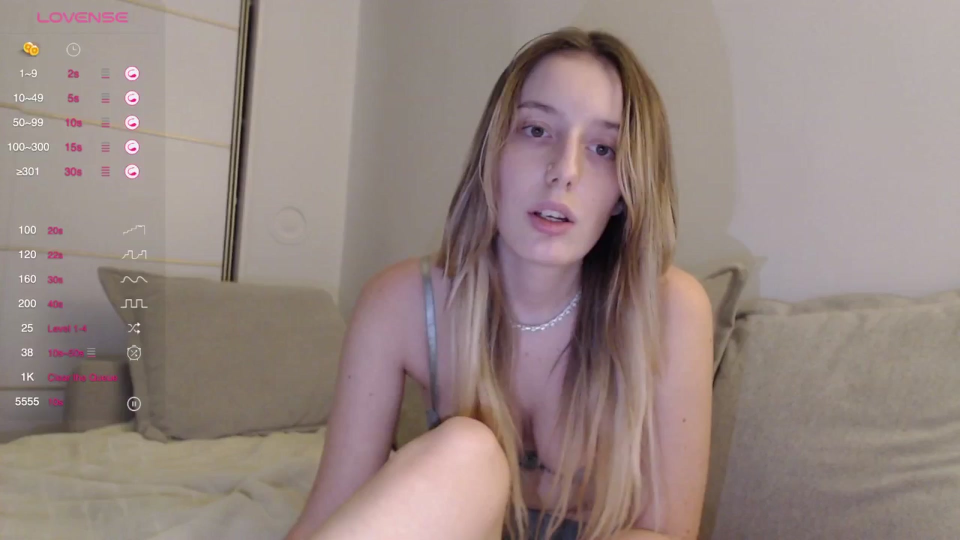 Gallery image thumbnail from Elenaxkiss's myfreecams stream on, 09/19/2025, 19:36 image 5 of 20