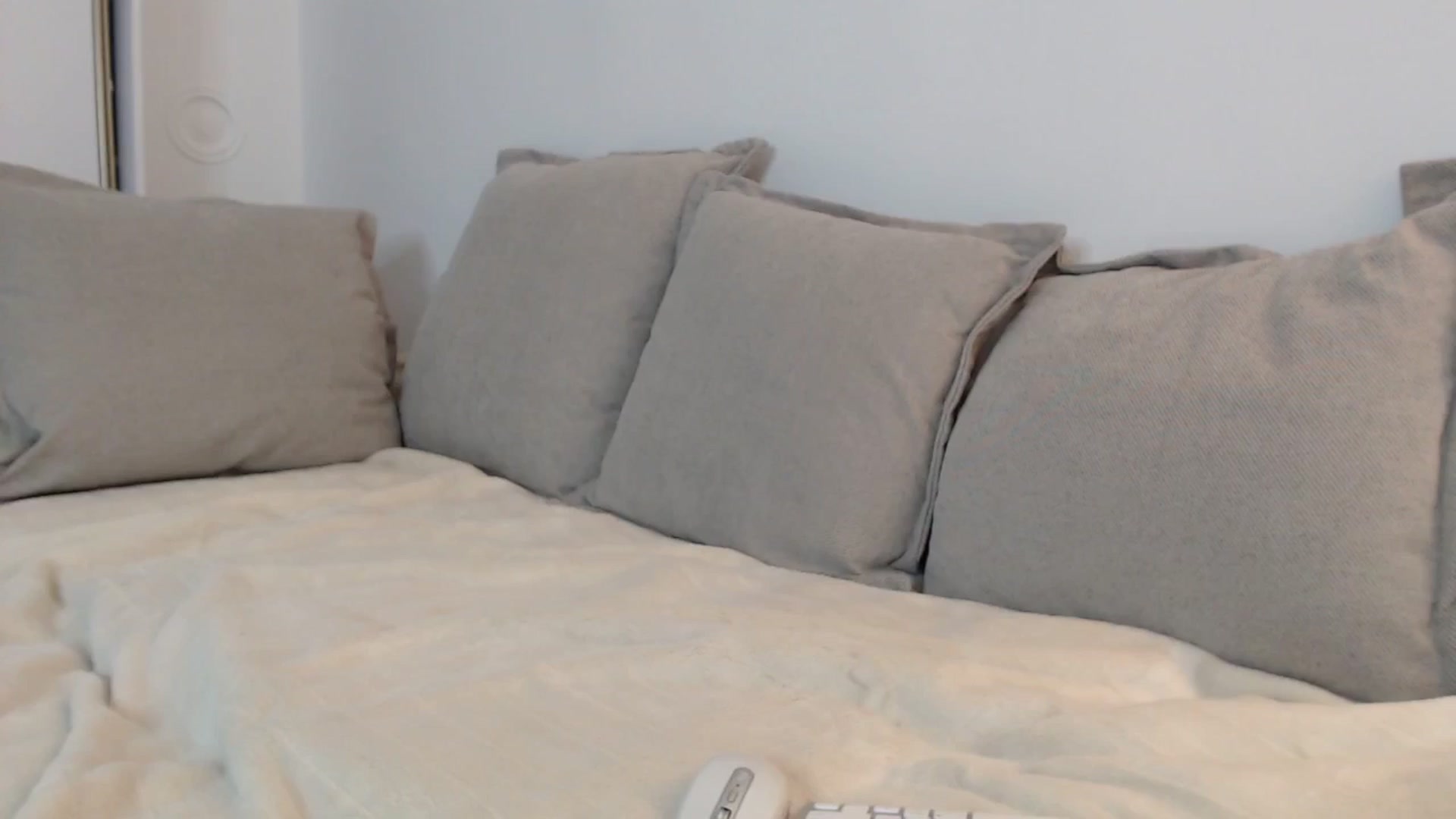 Gallery image thumbnail from Elenaxkiss's myfreecams stream on, 09/23/2025, 08:19 image 20 of 20