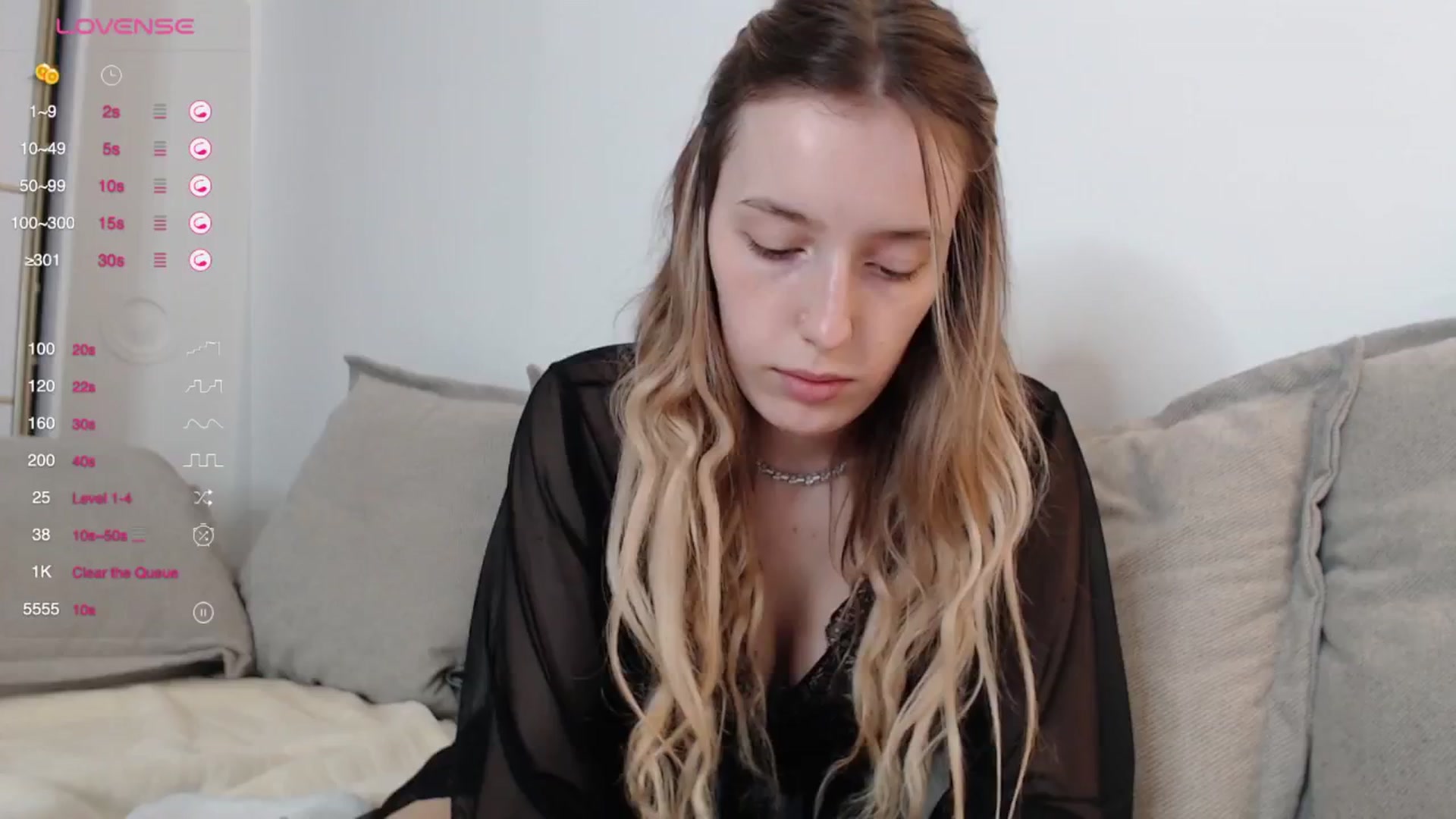 Gallery image thumbnail from Elenaxkiss's myfreecams stream on, 09/25/2025, 08:08 image 19 of 20