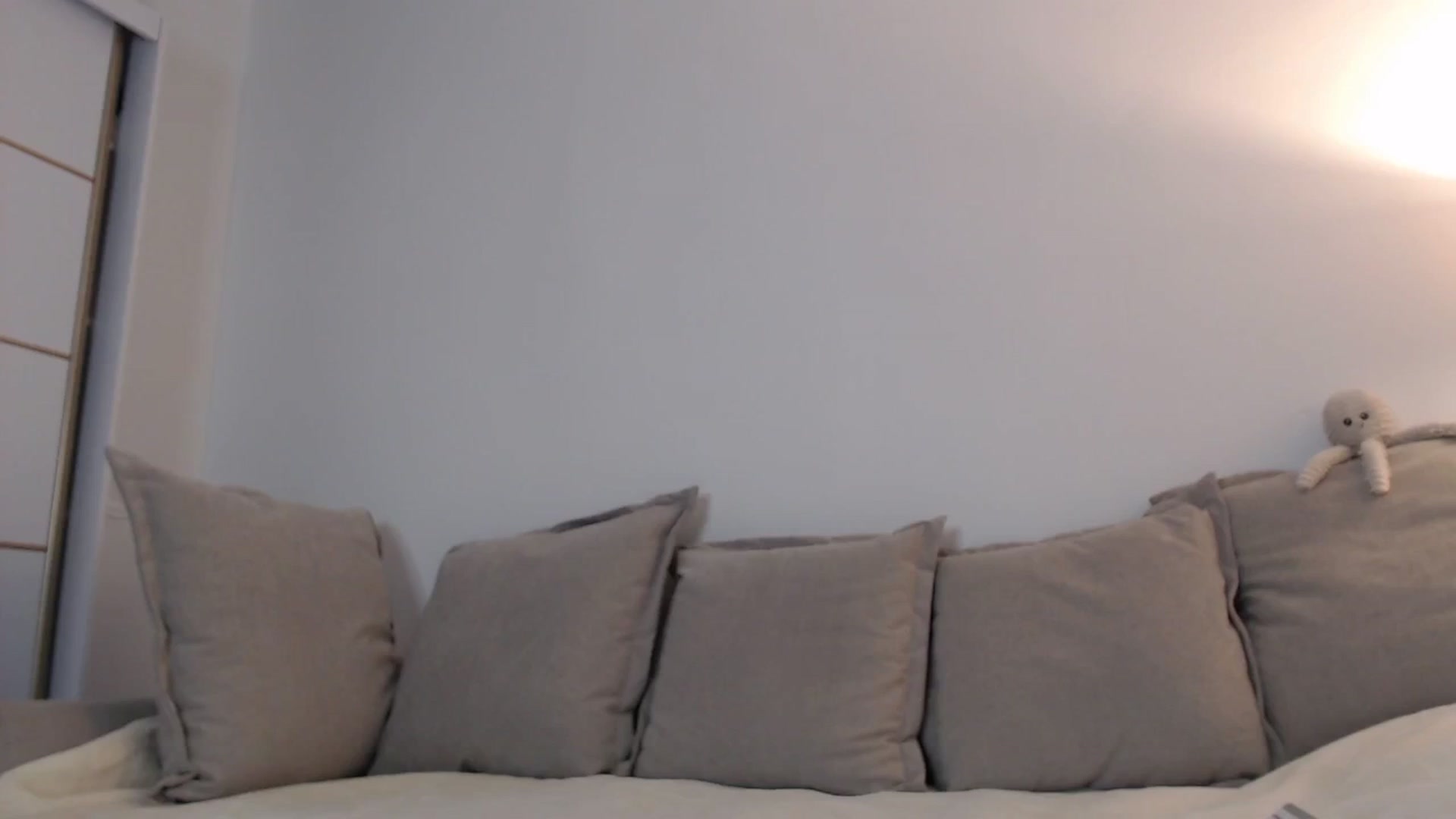 Gallery image thumbnail from Elenaxkiss's myfreecams stream on, 09/26/2025, 07:36 image 6 of 20