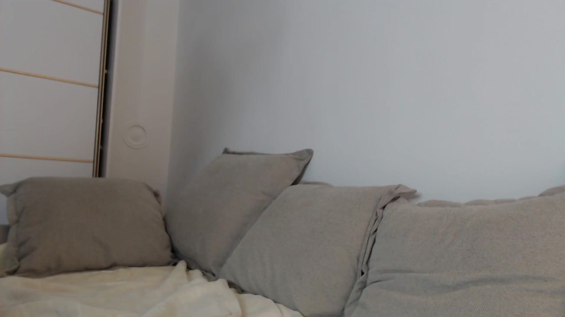 Gallery image thumbnail from Elenaxkiss's myfreecams stream on, 10/02/2025, 10:02 image 15 of 20
