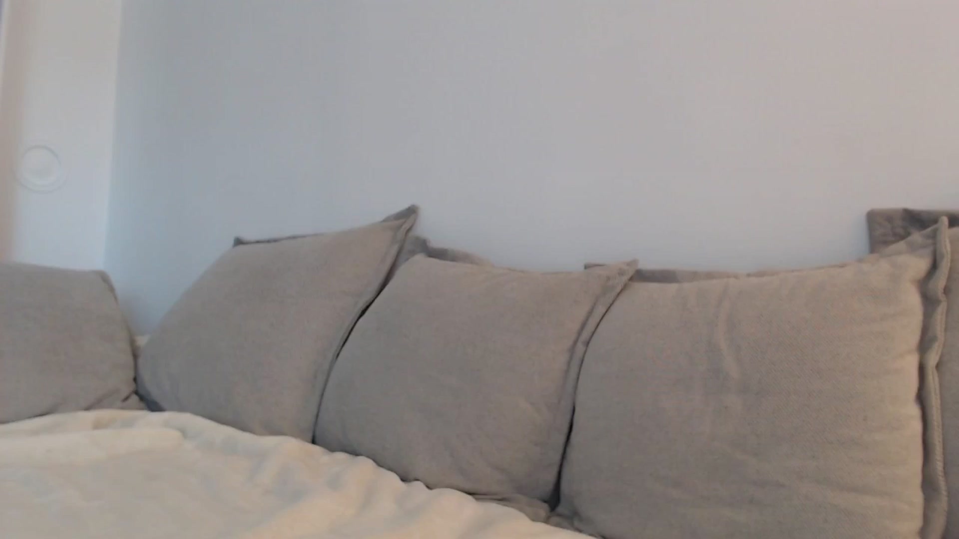 Gallery image thumbnail from Elenaxkiss's myfreecams stream on, 10/04/2025, 13:08 image 19 of 20
