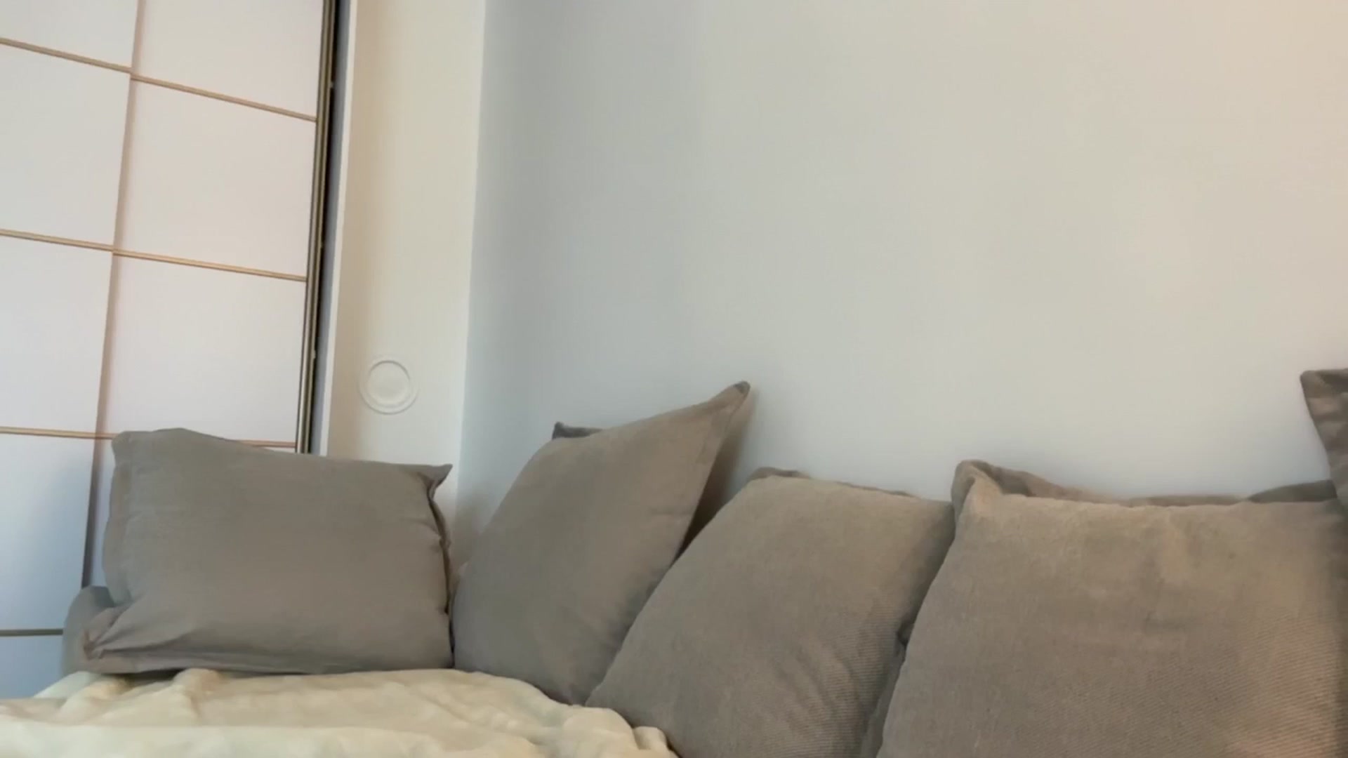 Gallery image thumbnail from Elenaxkiss's myfreecams stream on, 10/06/2025, 11:12 image 2 of 20