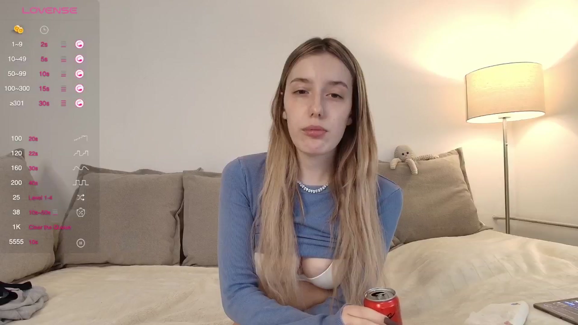 Gallery image thumbnail from Elenaxkiss's myfreecams stream on, 10/10/2025, 10:50 image 6 of 20