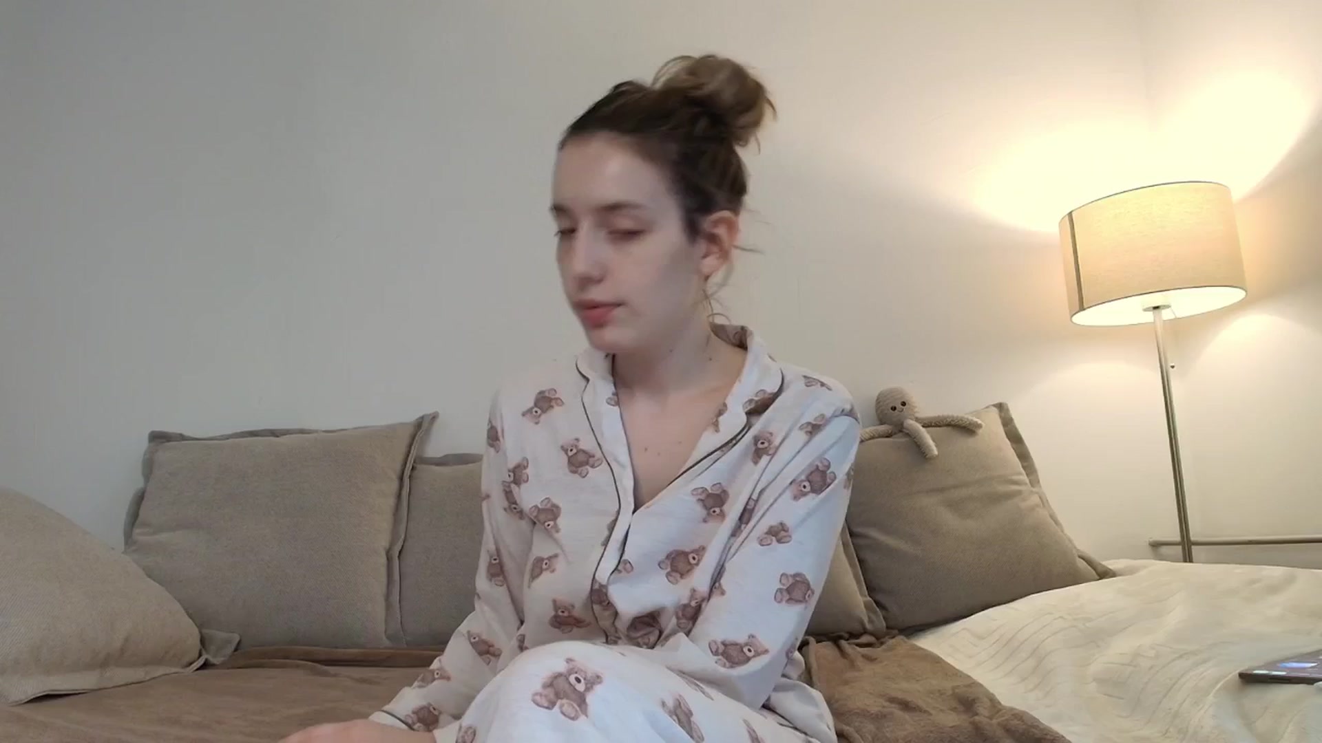 Gallery image thumbnail from Elenaxkiss's myfreecams stream on, 10/25/2025, 10:35 image 5 of 20