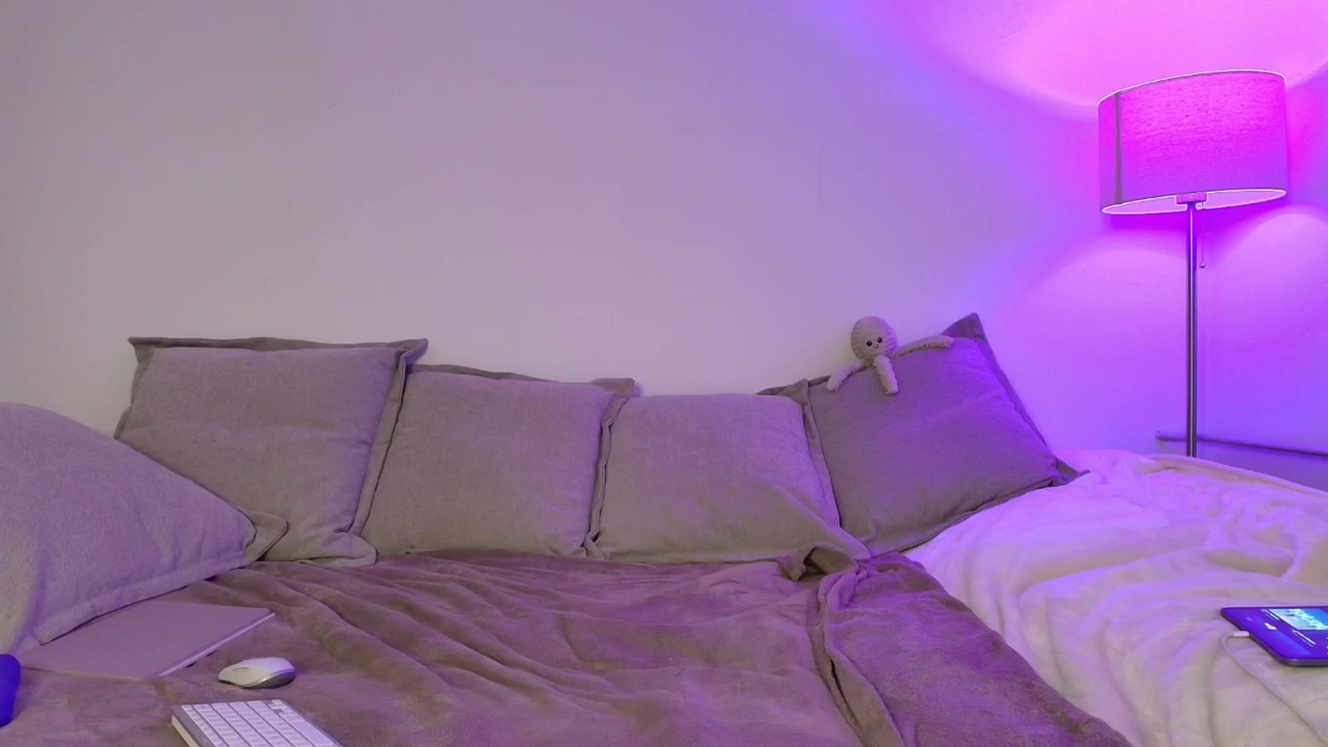 Gallery image thumbnail from Elenaxkiss's myfreecams stream on, 11/03/2025, 10:38 image 13 of 20