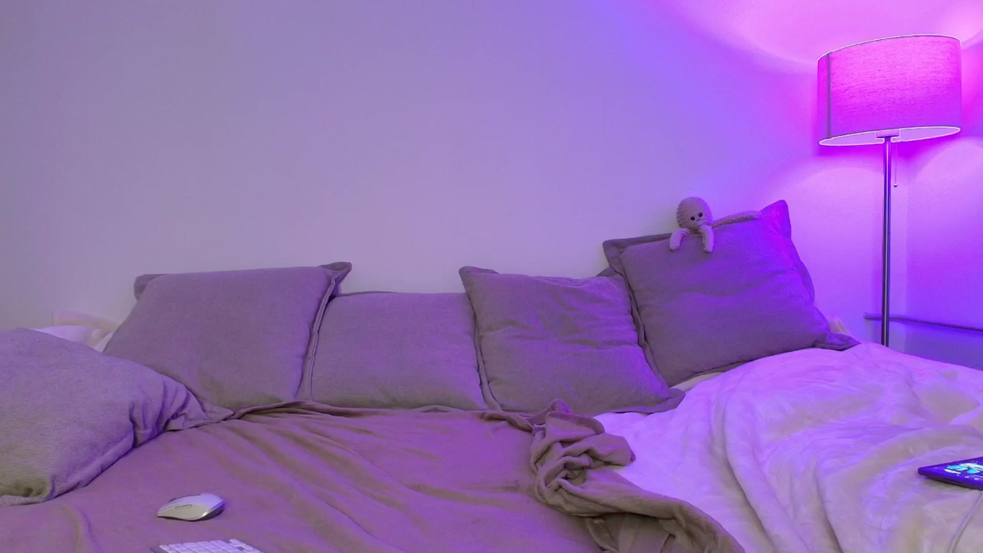 Gallery image thumbnail from Elenaxkiss's myfreecams stream on, 11/05/2025, 21:09 image 20 of 20
