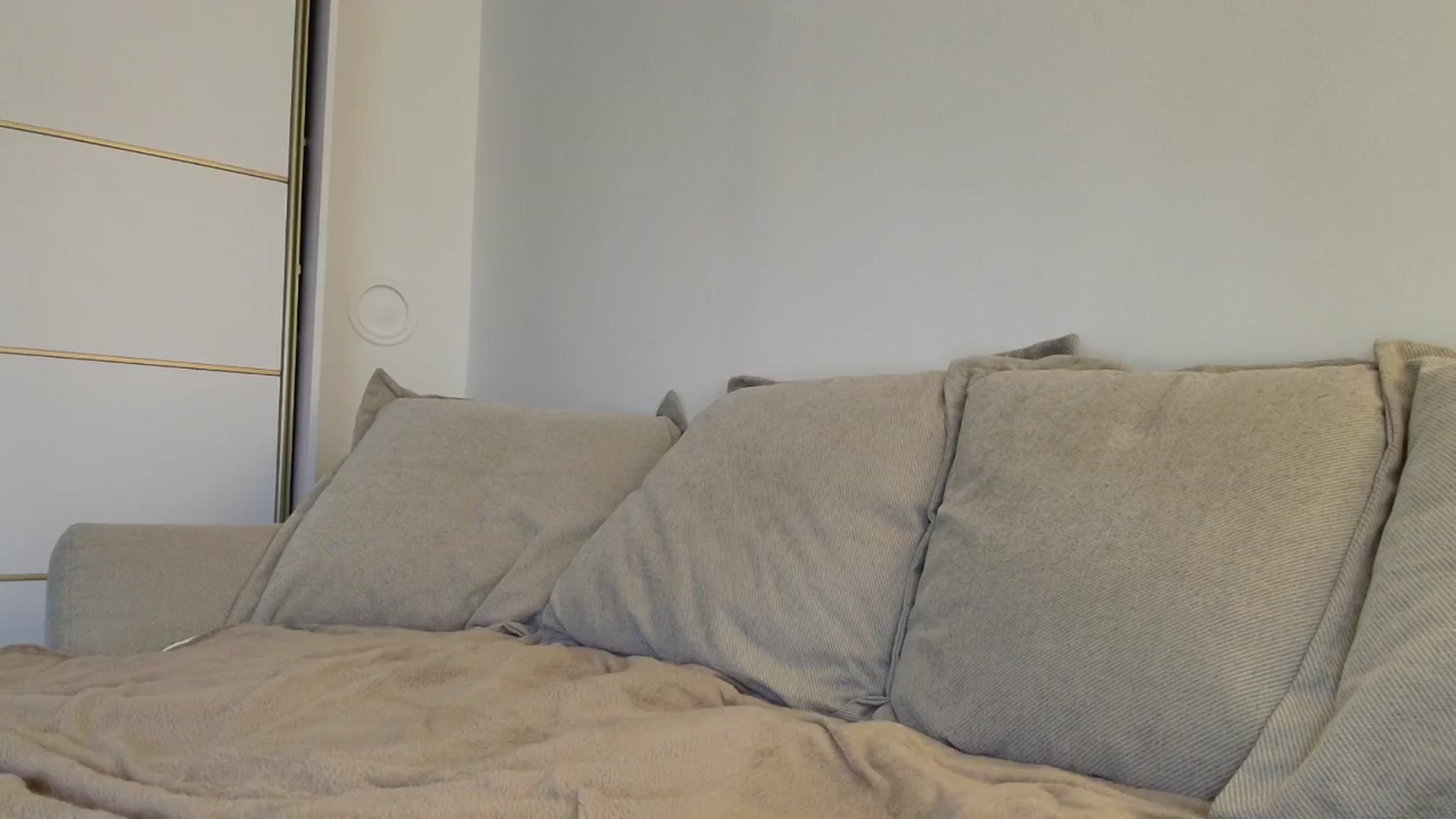 Gallery image thumbnail from Elenaxkiss's myfreecams stream on, 11/18/2025, 12:51 image 12 of 20