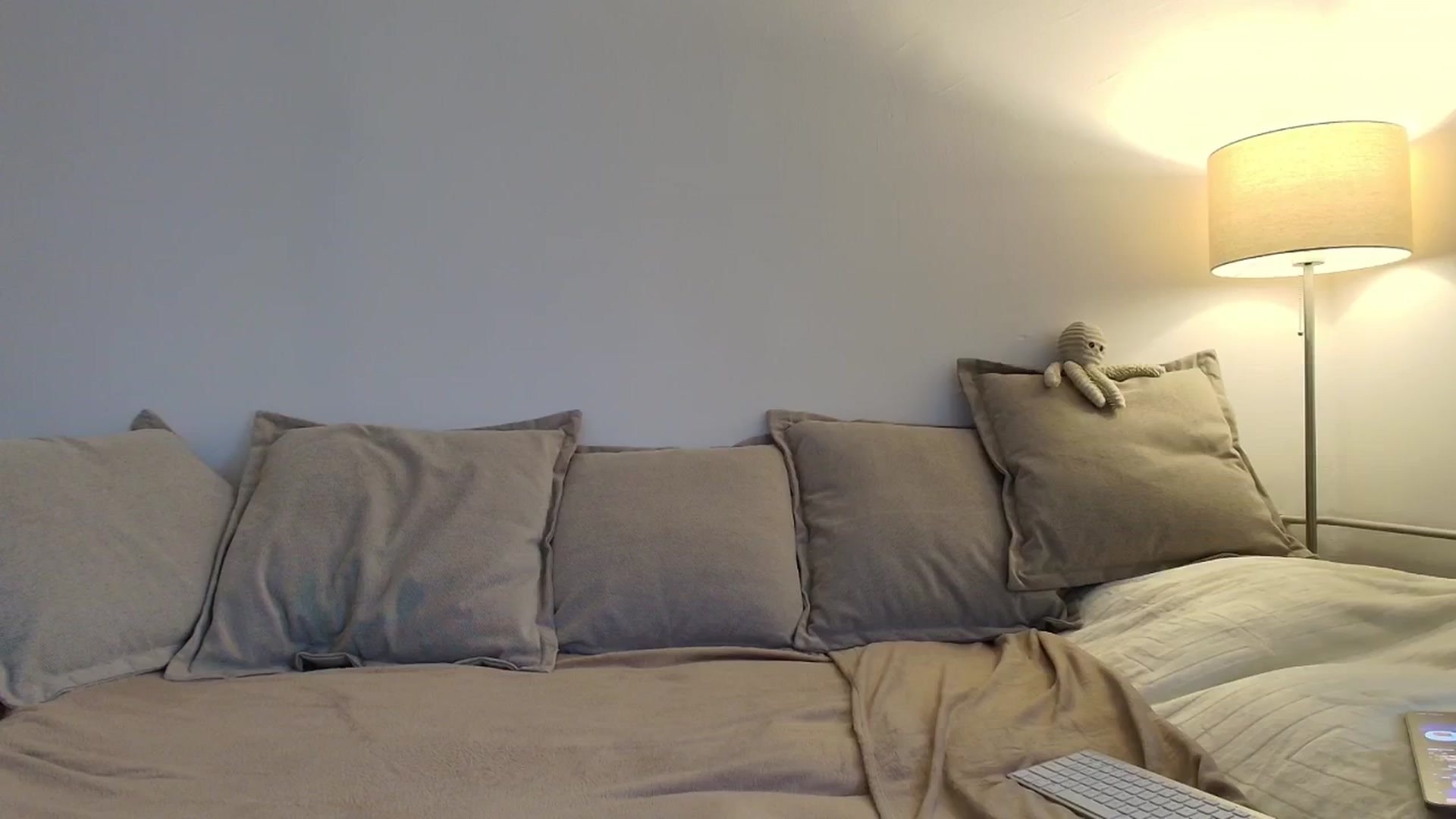 Gallery image thumbnail from Elenaxkiss's myfreecams stream on, 11/20/2025, 08:42 image 17 of 20