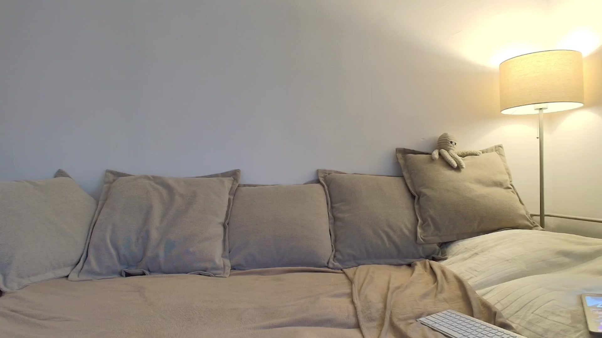 Gallery image thumbnail from Elenaxkiss's myfreecams stream on, 11/20/2025, 08:42 image 16 of 20