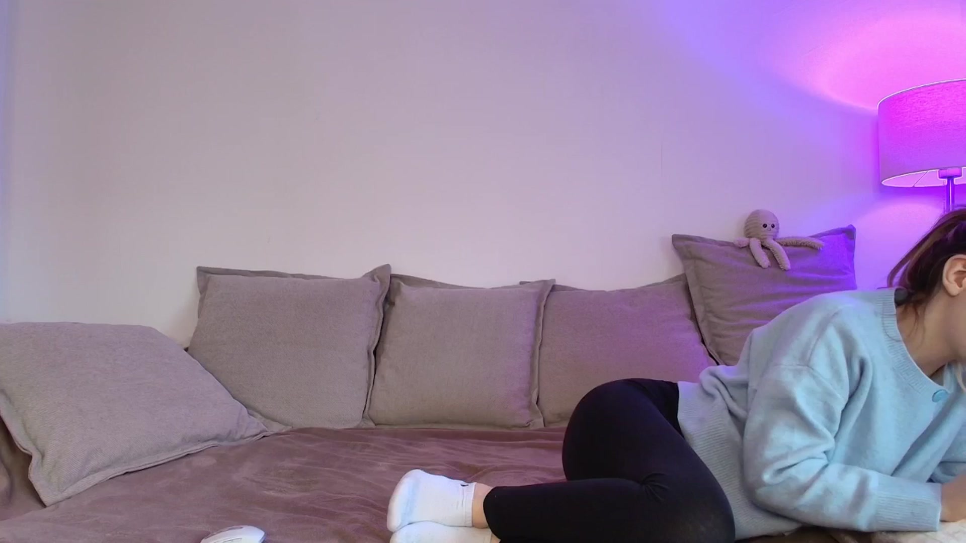 Gallery image thumbnail from Elenaxkiss's myfreecams stream on, 11/24/2025, 11:22 image 6 of 20