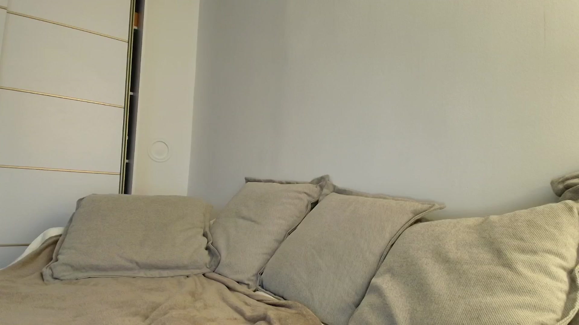 Gallery image thumbnail from Elenaxkiss's myfreecams stream on, 11/25/2025, 11:24 image 3 of 20