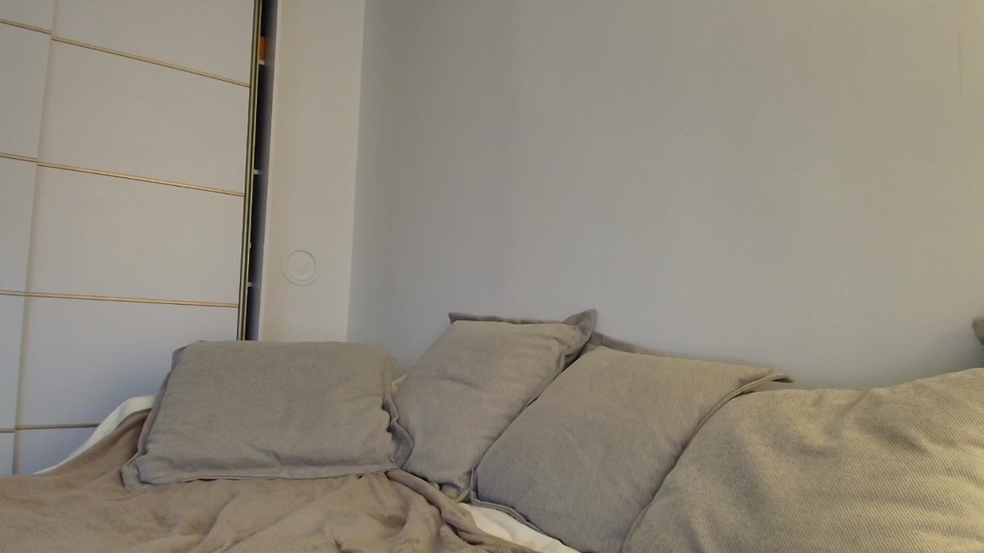 Gallery image thumbnail from Elenaxkiss's myfreecams stream on, 11/25/2025, 11:24 image 17 of 20
