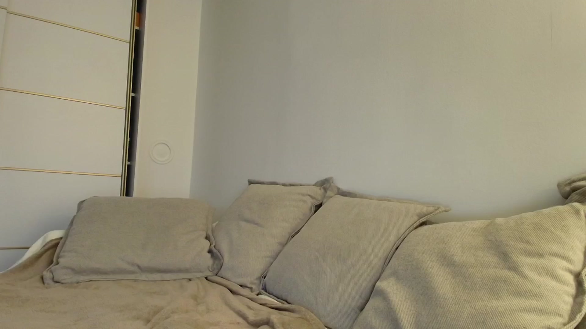 Gallery image thumbnail from Elenaxkiss's myfreecams stream on, 11/25/2025, 11:24 image 2 of 20