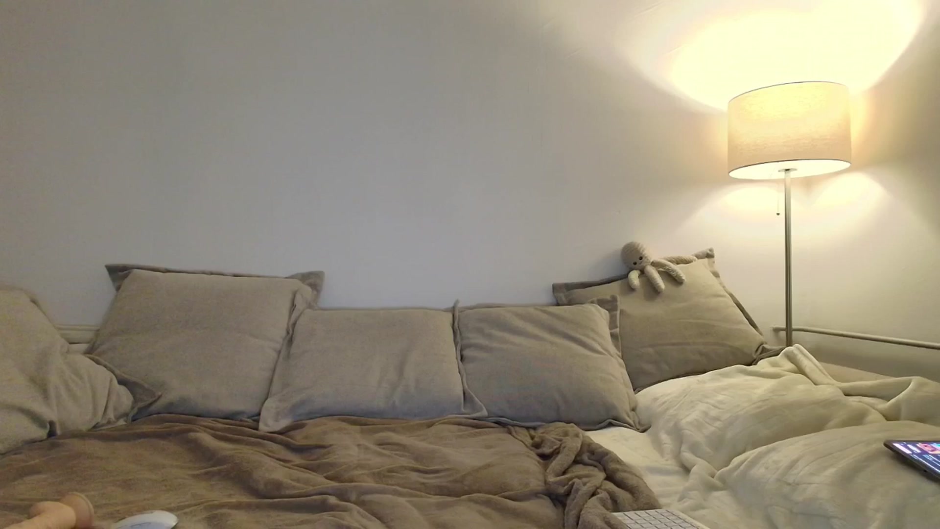 Gallery image thumbnail from Elenaxkiss's myfreecams stream on, 11/30/2025, 02:52 image 8 of 20