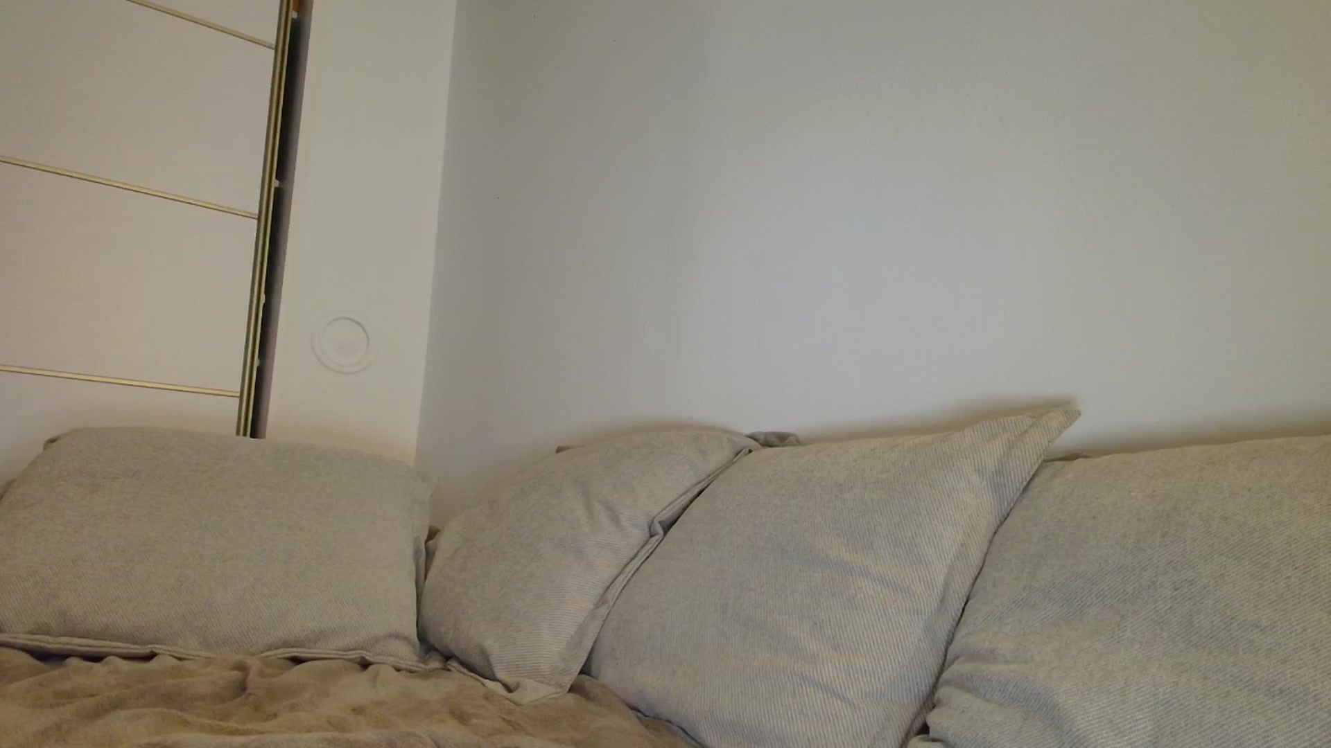 Gallery image thumbnail from Elenaxkiss's myfreecams stream on, 12/02/2025, 19:46 image 1 of 20