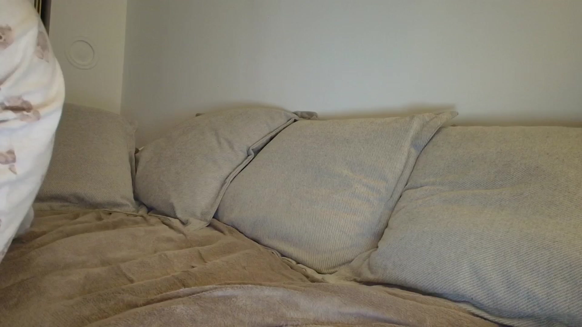 Gallery image thumbnail from Elenaxkiss's myfreecams stream on, 12/02/2025, 19:46 image 16 of 20