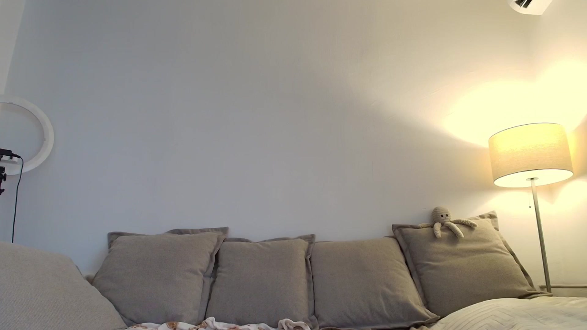 Gallery image thumbnail from Elenaxkiss's myfreecams stream on, 12/11/2025, 11:44 image 5 of 20