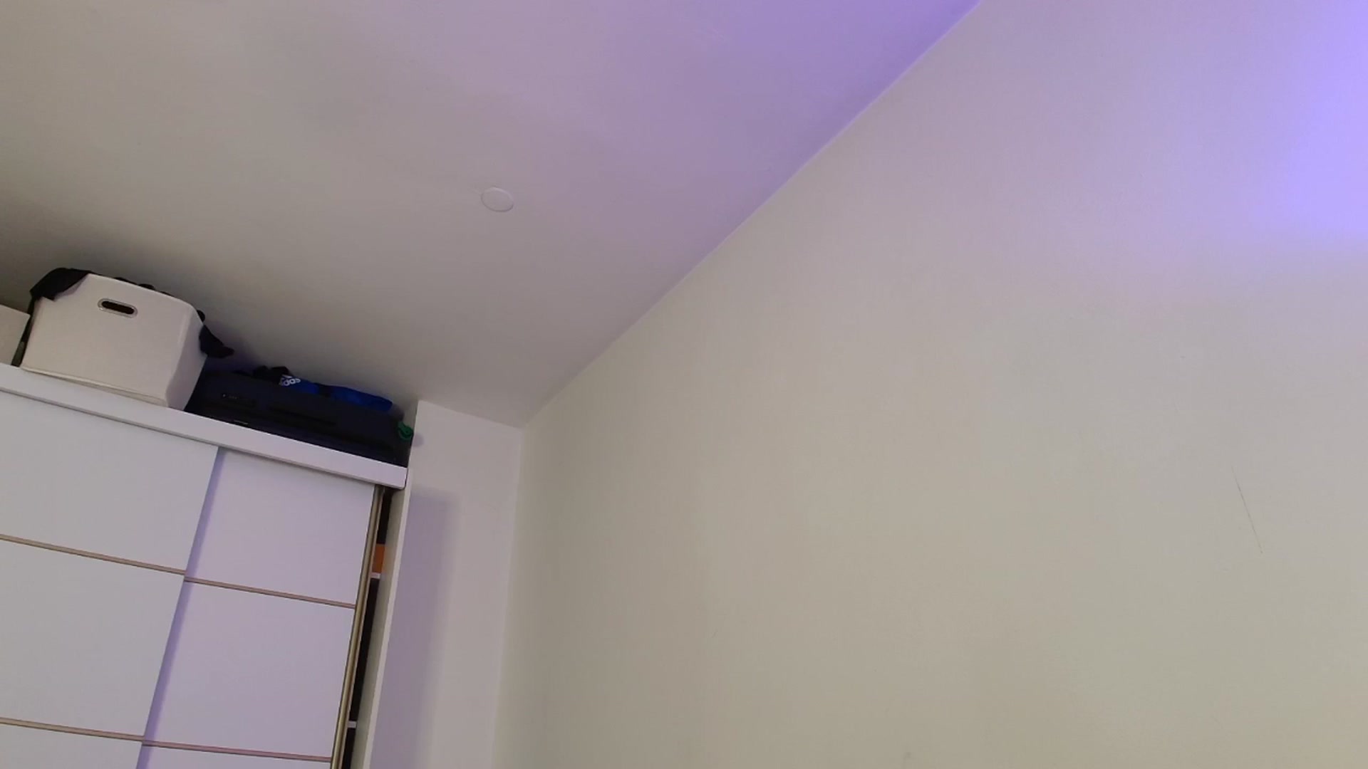 Gallery image thumbnail from Elenaxkiss's myfreecams stream on, 12/19/2025, 12:24 image 11 of 20