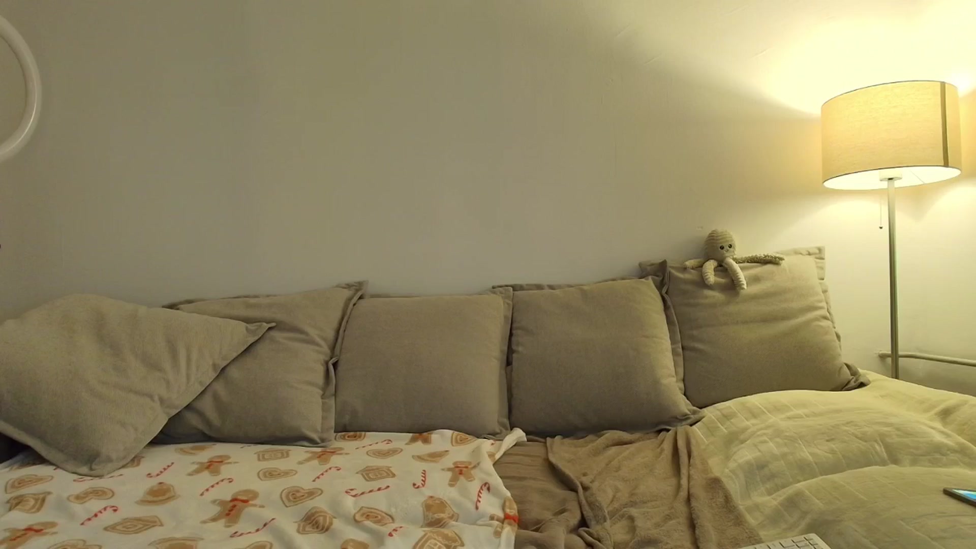 Gallery image thumbnail from Elenaxkiss's myfreecams stream on, 12/22/2025, 10:51 image 19 of 20