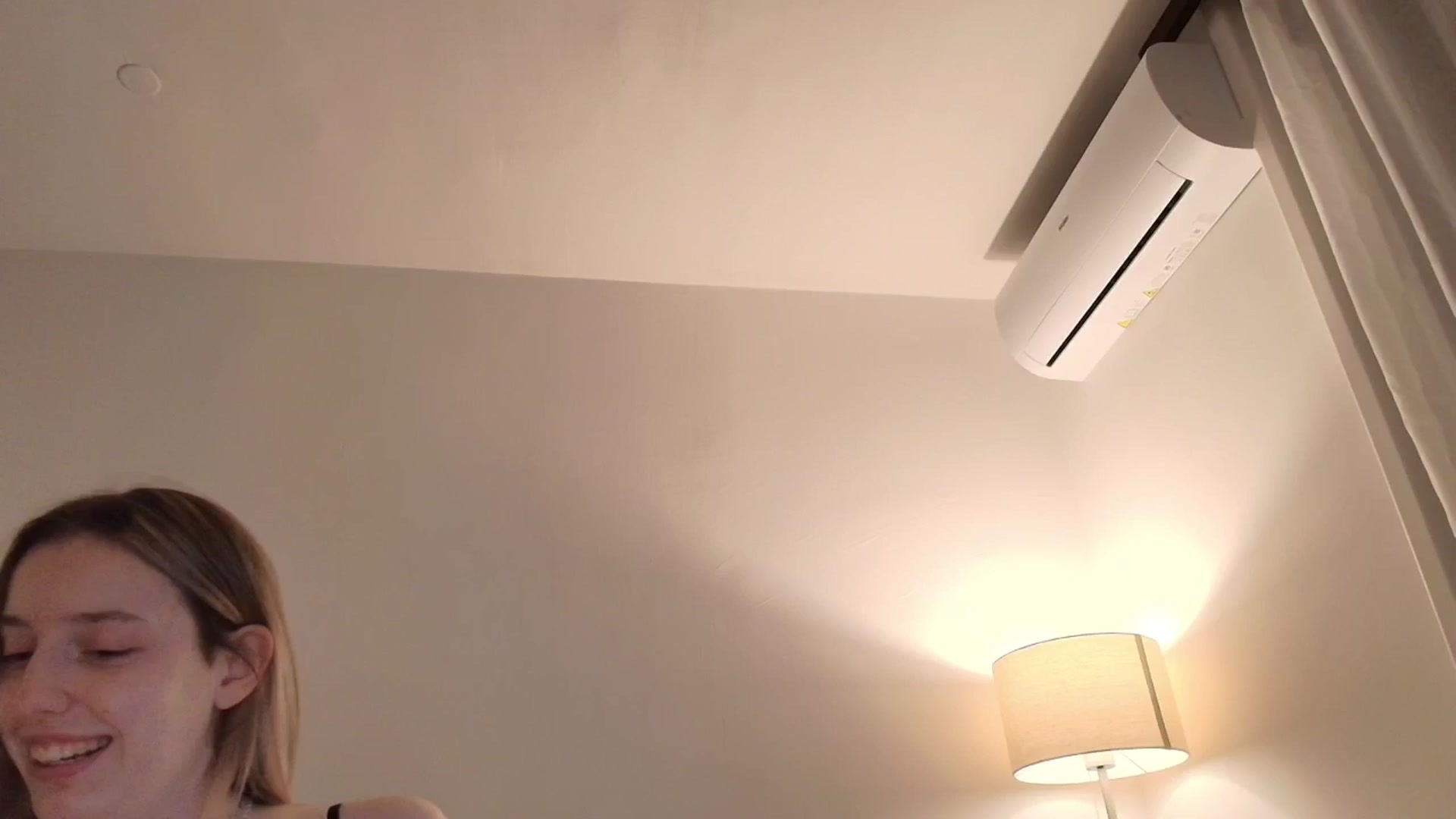 Gallery image thumbnail from Elenaxkiss's myfreecams stream on, 12/22/2025, 10:51 image 7 of 20