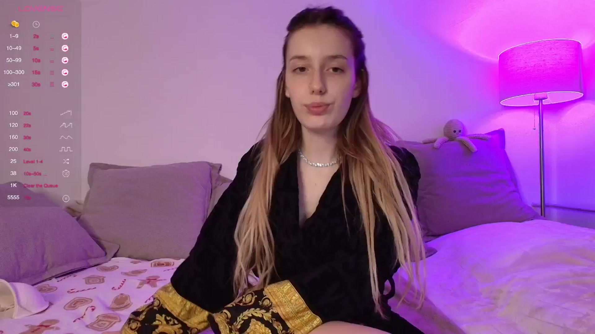 Gallery image thumbnail from Elenaxkiss's myfreecams stream on, 01/03/2026, 10:30 image 9 of 20