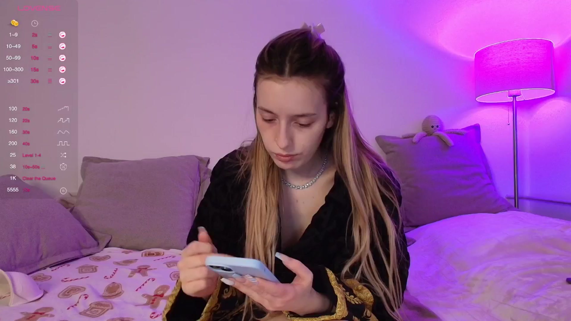 Gallery image thumbnail from Elenaxkiss's myfreecams stream on, 01/03/2026, 10:30 image 10 of 20