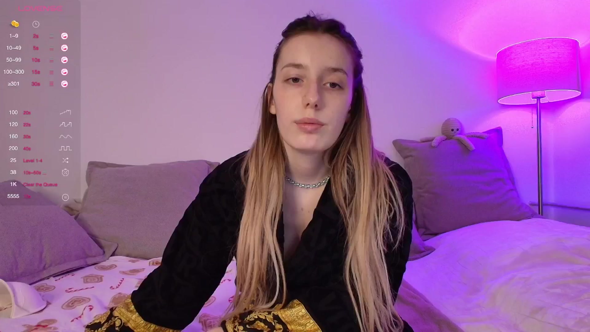 Gallery image thumbnail from Elenaxkiss's myfreecams stream on, 01/03/2026, 10:30 image 1 of 20