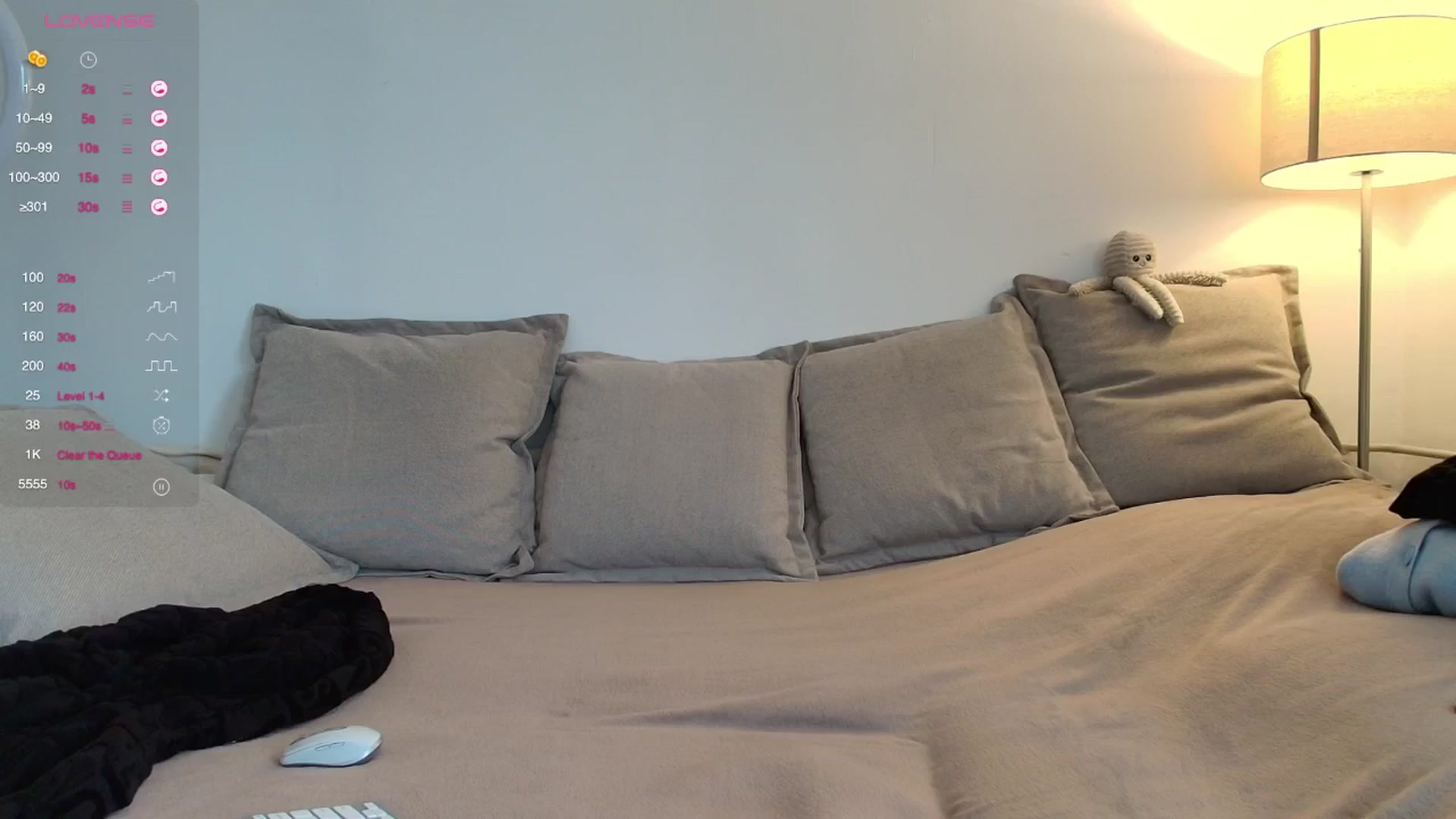 Gallery image thumbnail from Elenaxkiss's myfreecams stream on, 01/05/2026, 13:03 image 1 of 20