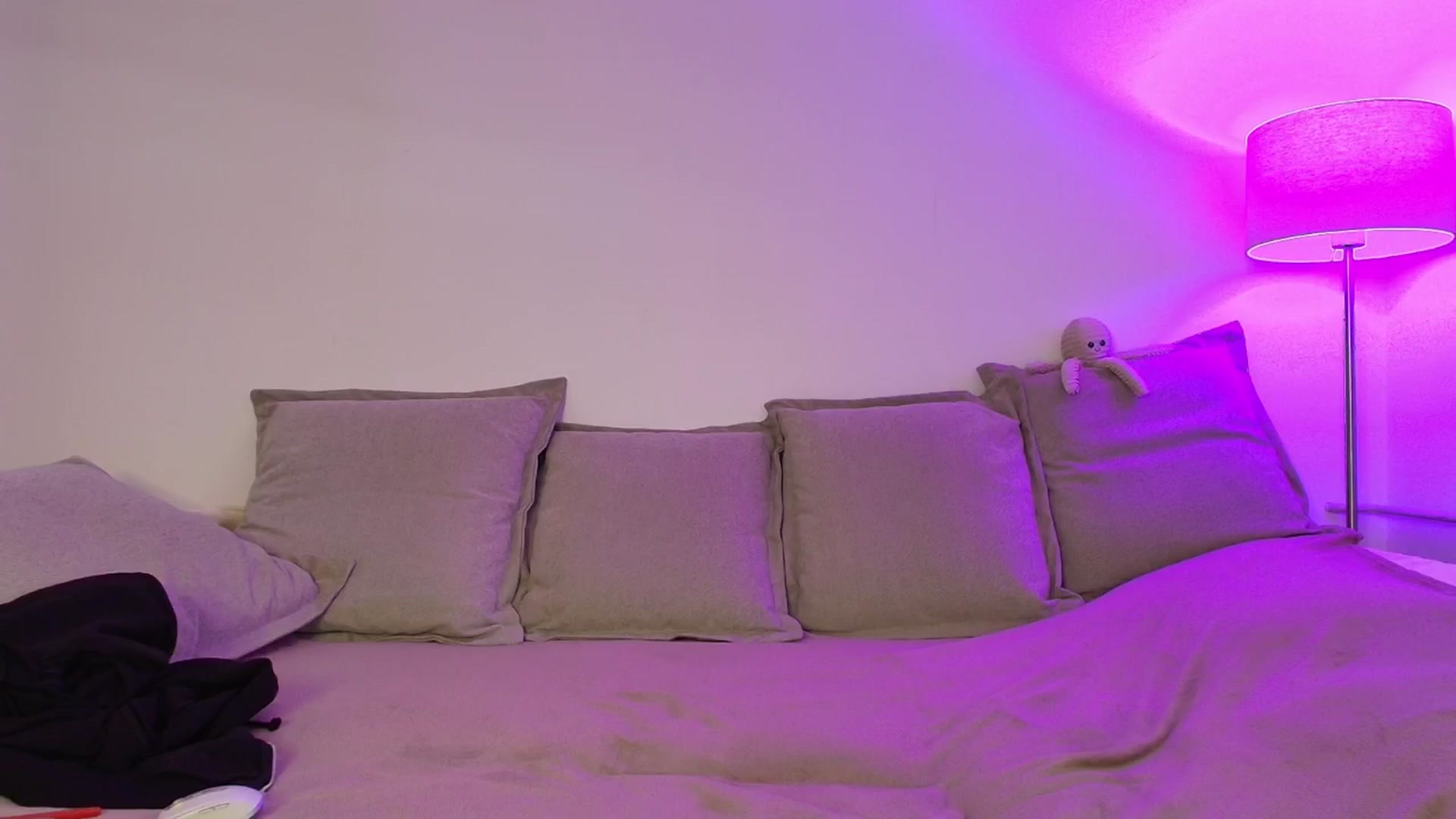 Gallery image thumbnail from Elenaxkiss's myfreecams stream on, 01/12/2026, 10:55 image 19 of 20