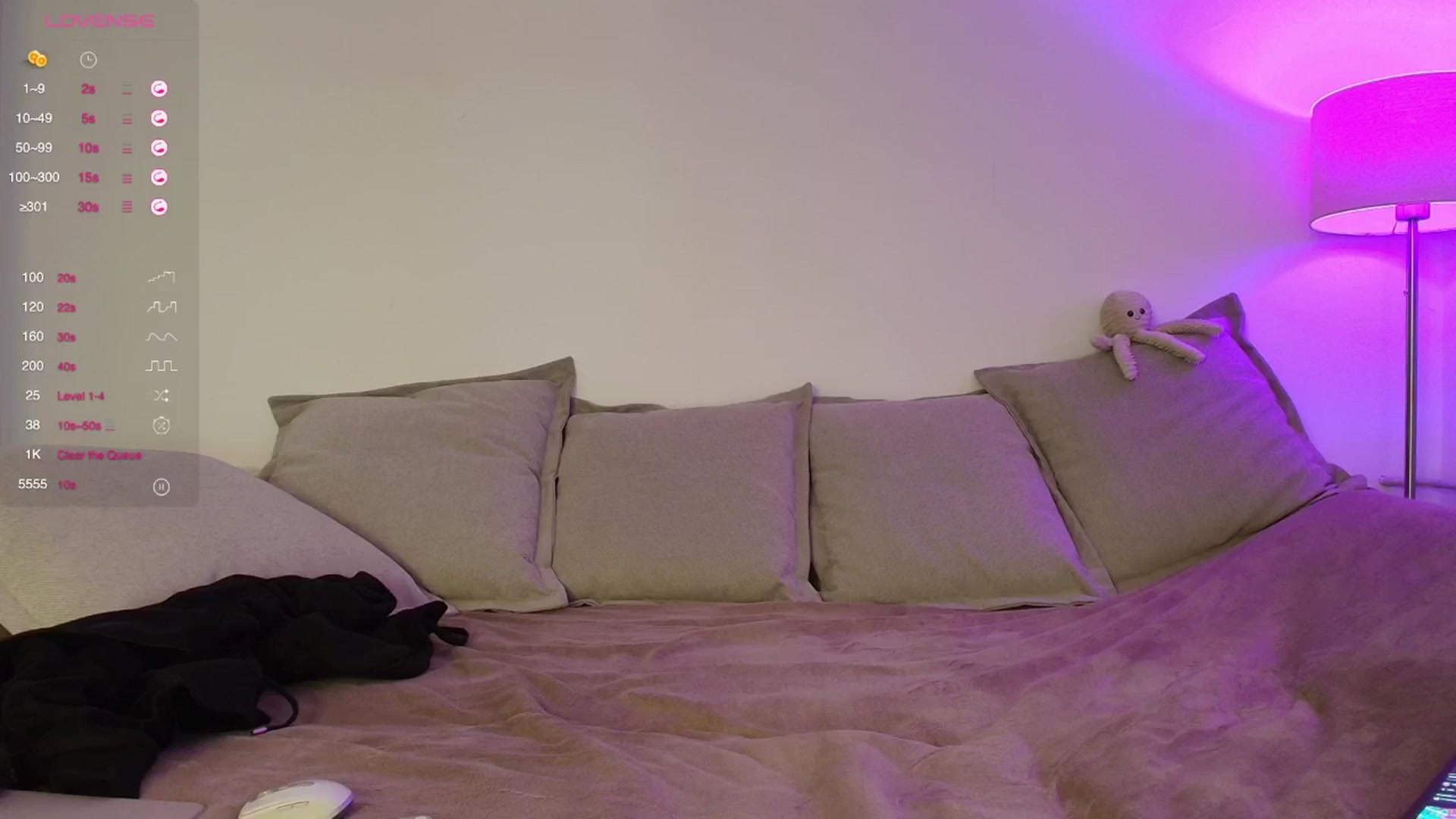 Gallery image thumbnail from Elenaxkiss's myfreecams stream on, 01/14/2026, 10:42 image 19 of 20