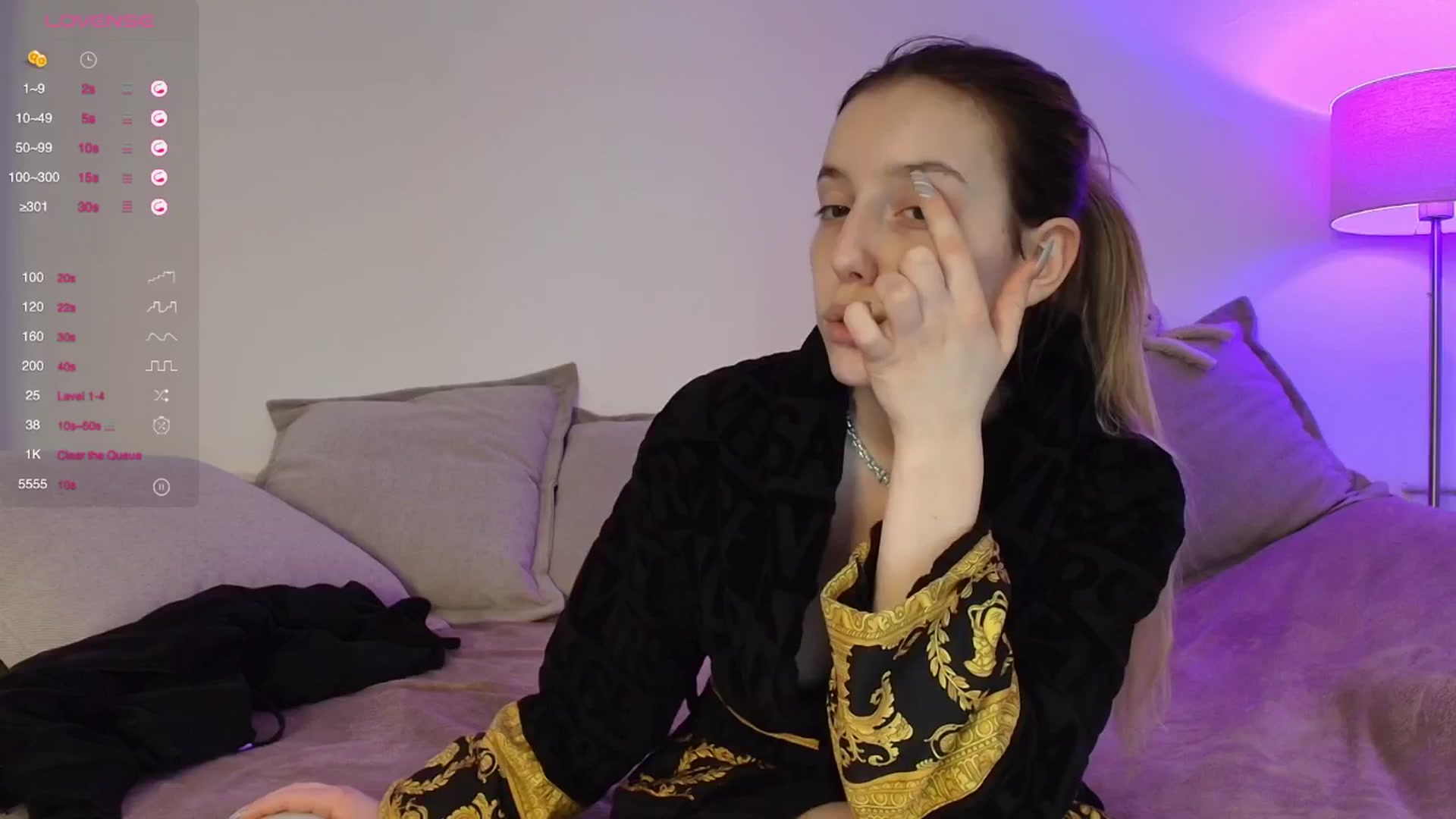 Gallery image thumbnail from Elenaxkiss's myfreecams stream on, 01/14/2026, 11:52 image 8 of 20