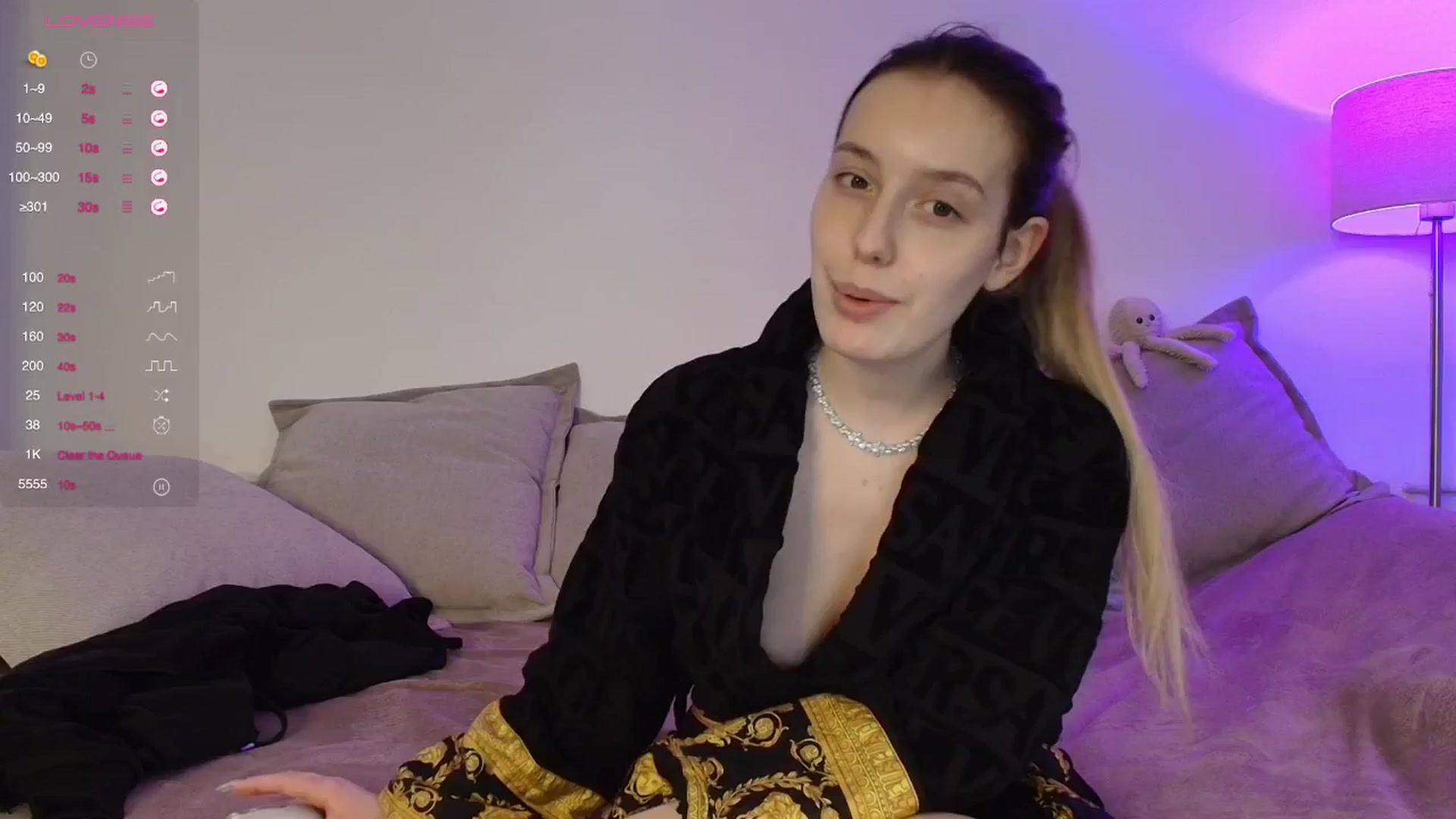 Gallery image thumbnail from Elenaxkiss's myfreecams stream on, 01/14/2026, 11:52 image 11 of 20
