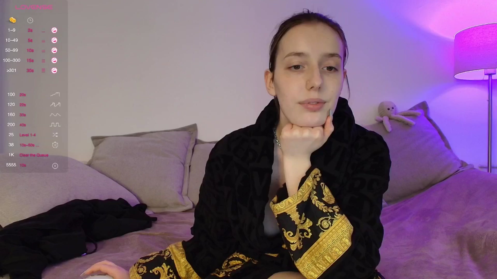 Gallery image thumbnail from Elenaxkiss's myfreecams stream on, 01/14/2026, 11:52 image 9 of 20