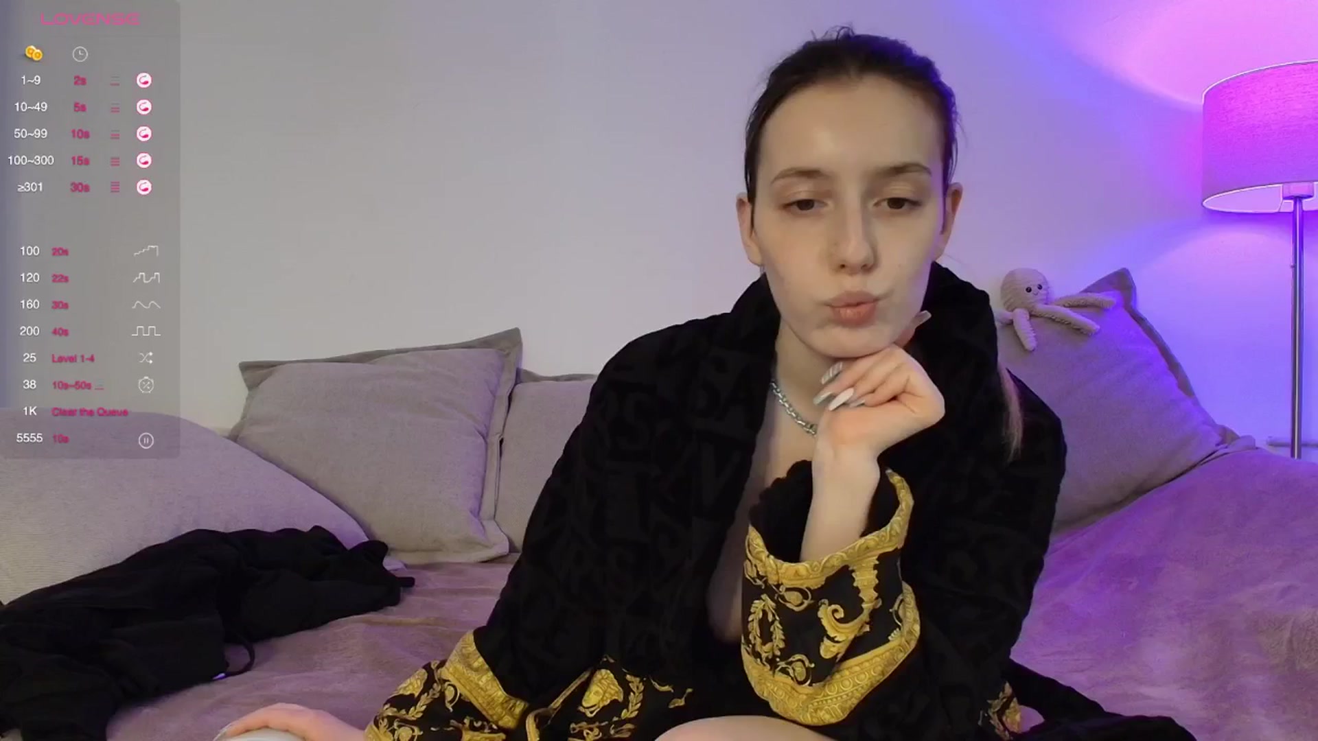 Gallery image thumbnail from Elenaxkiss's myfreecams stream on, 01/14/2026, 11:52 image 4 of 20