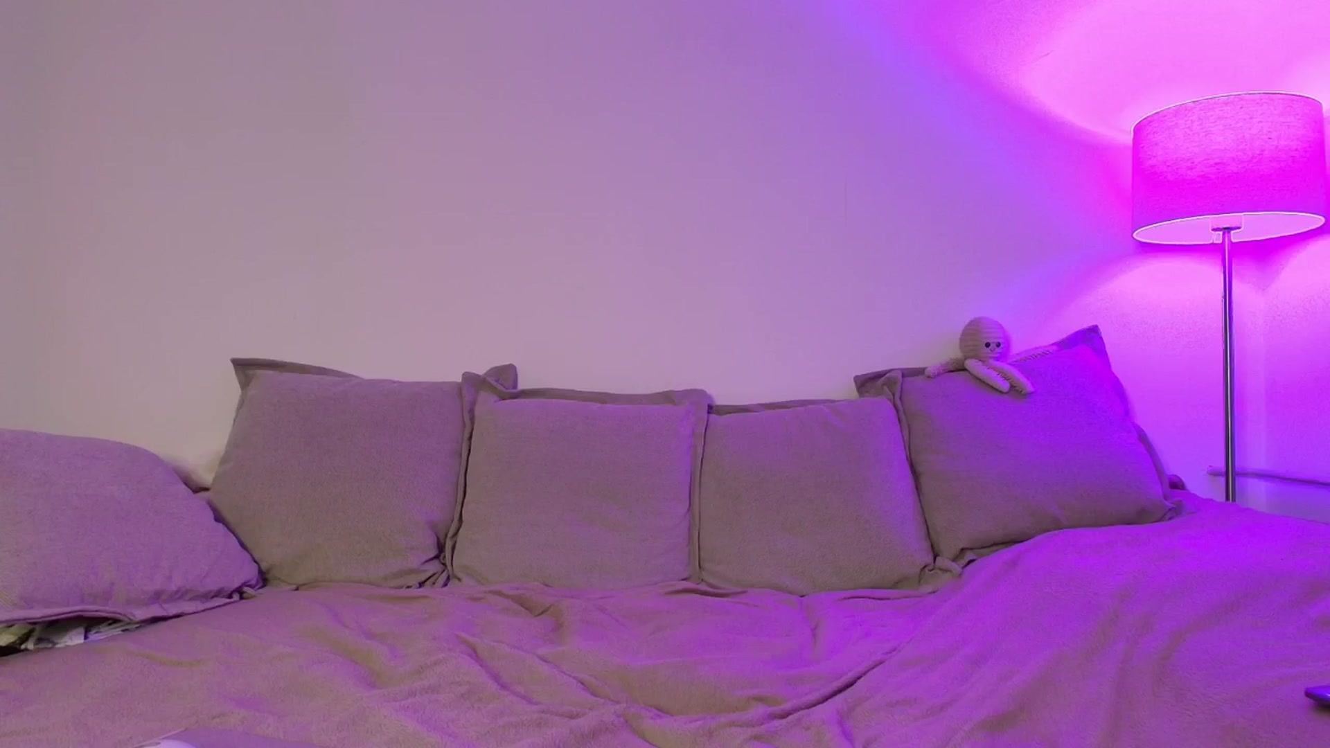 Gallery image thumbnail from Elenaxkiss's myfreecams stream on, 01/16/2026, 20:53 image 4 of 20