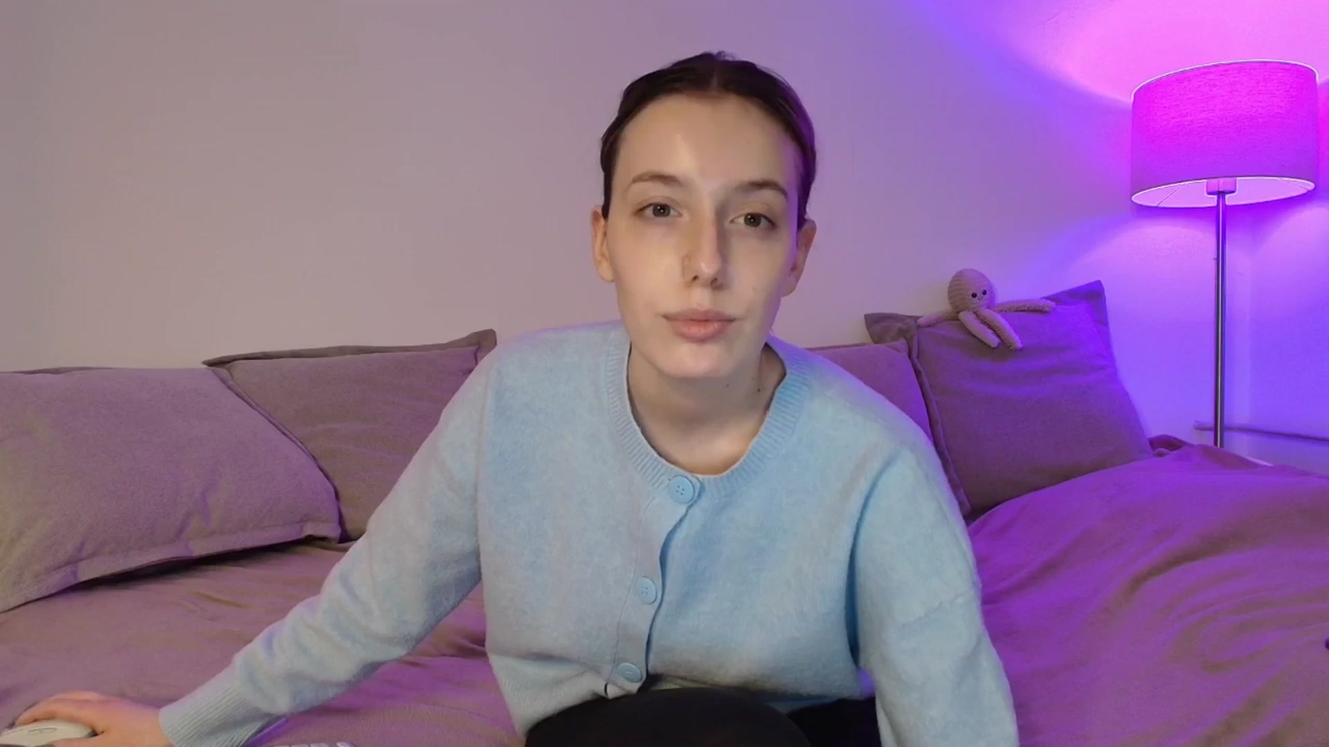Gallery image thumbnail from Elenaxkiss's myfreecams stream on, 01/20/2026, 11:32 image 12 of 20