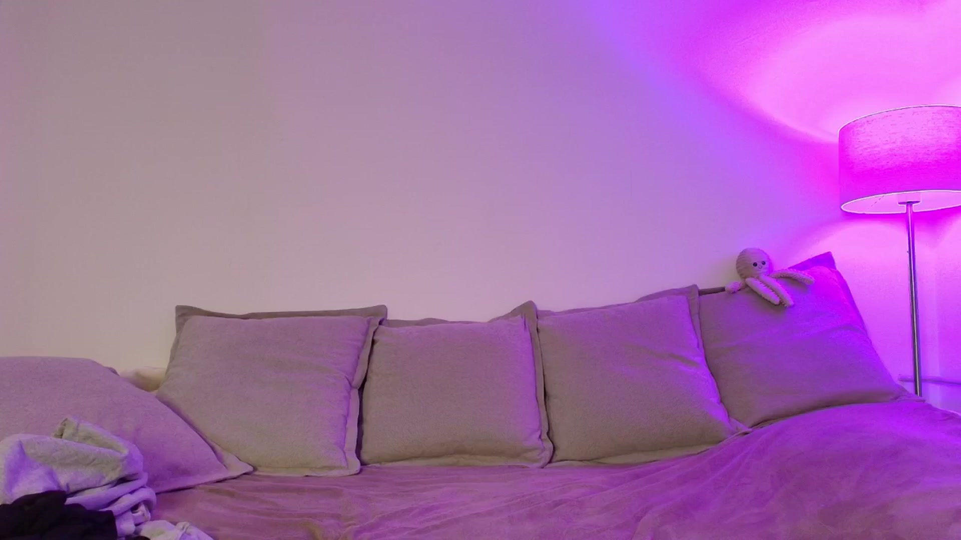 Gallery image thumbnail from Elenaxkiss's myfreecams stream on, 01/21/2026, 11:33 image 8 of 20