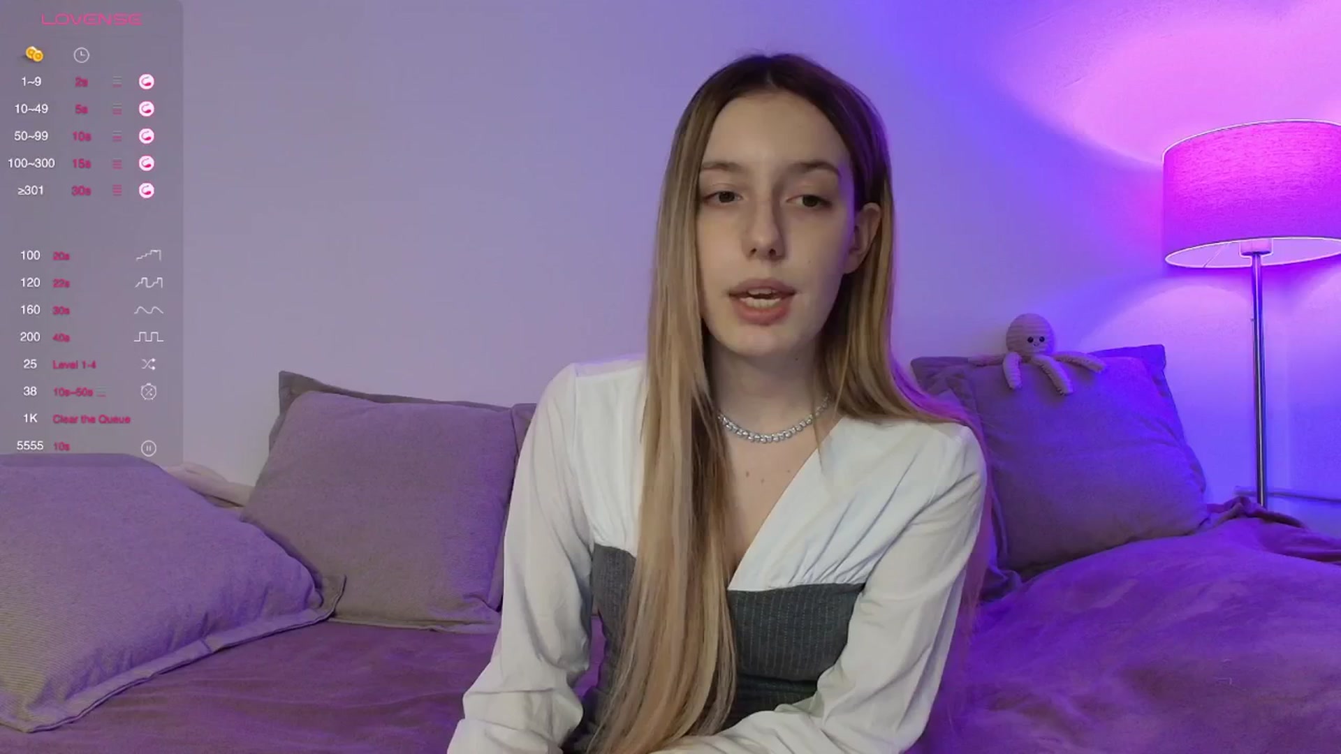 Gallery image thumbnail from Elenaxkiss's myfreecams stream on, 01/30/2026, 10:47 image 5 of 20