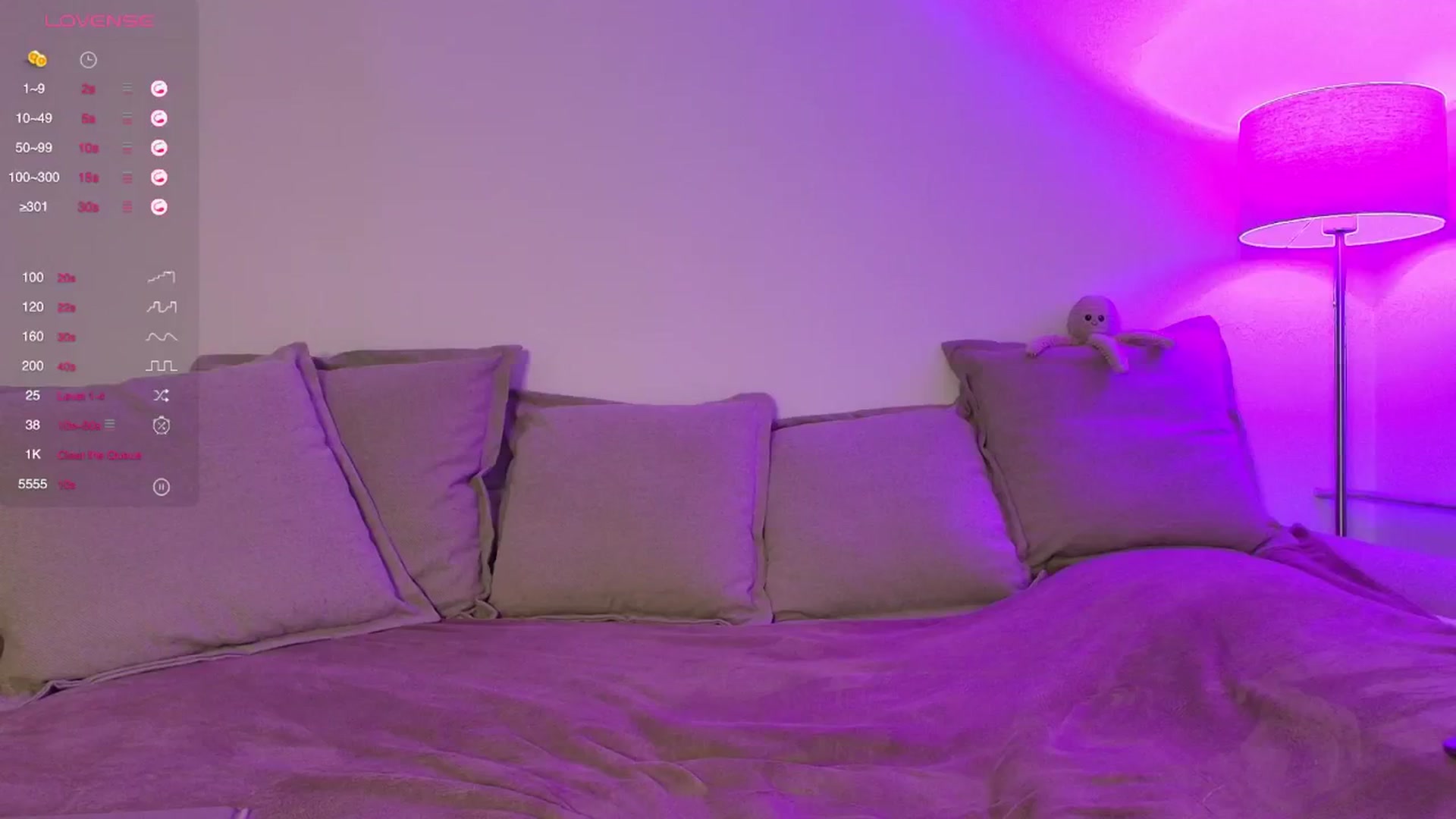 Gallery image thumbnail from Elenaxkiss's myfreecams stream on, 02/02/2026, 10:03 image 13 of 20