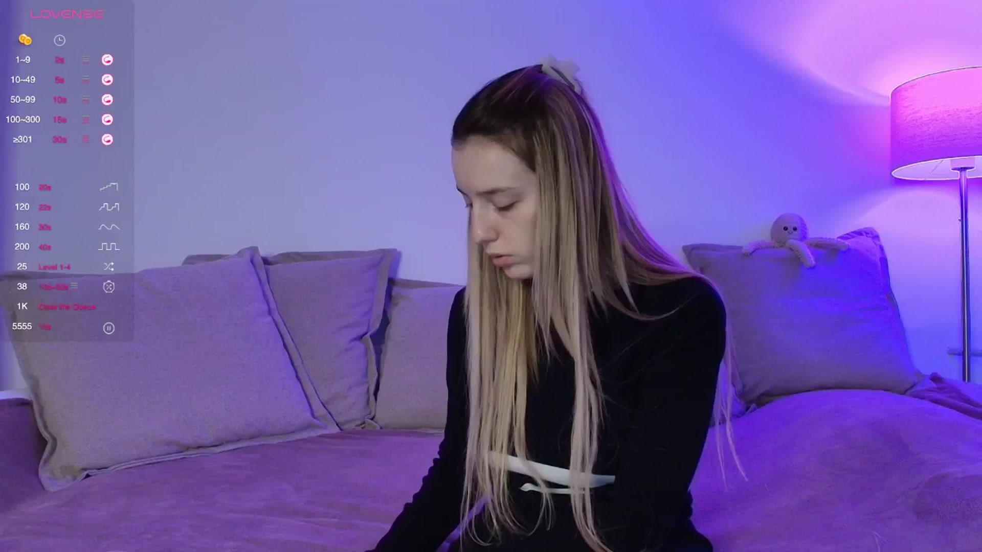 Gallery image thumbnail from Elenaxkiss's myfreecams stream on, 02/02/2026, 10:03 image 7 of 20