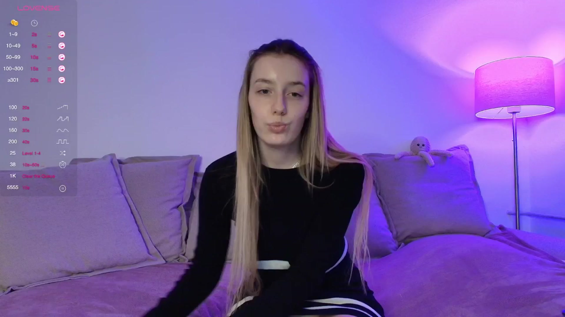 Gallery image thumbnail from Elenaxkiss's myfreecams stream on, 02/02/2026, 10:03 image 9 of 20