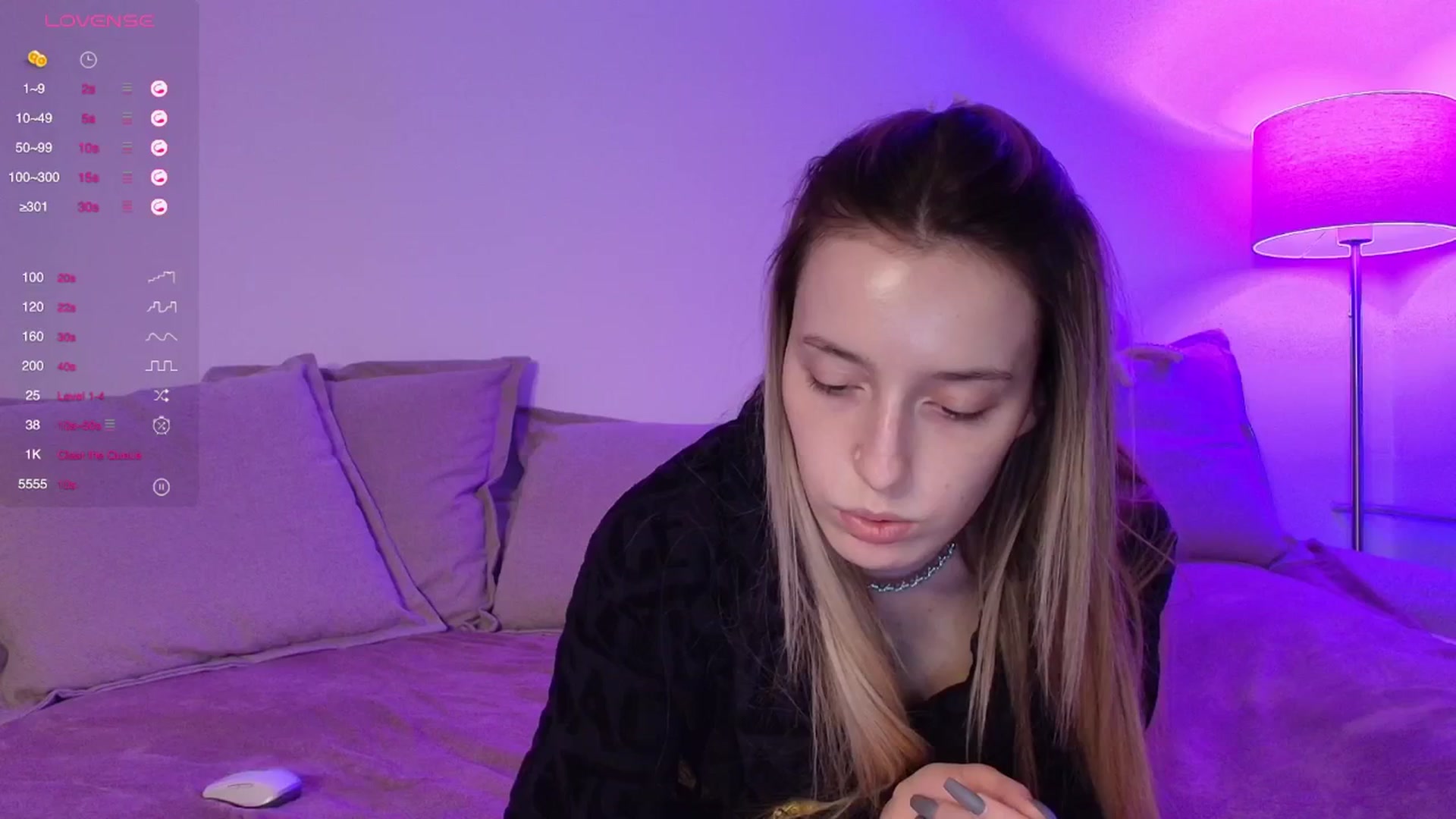 Gallery image thumbnail from Elenaxkiss's myfreecams stream on, 02/02/2026, 11:33 image 19 of 20